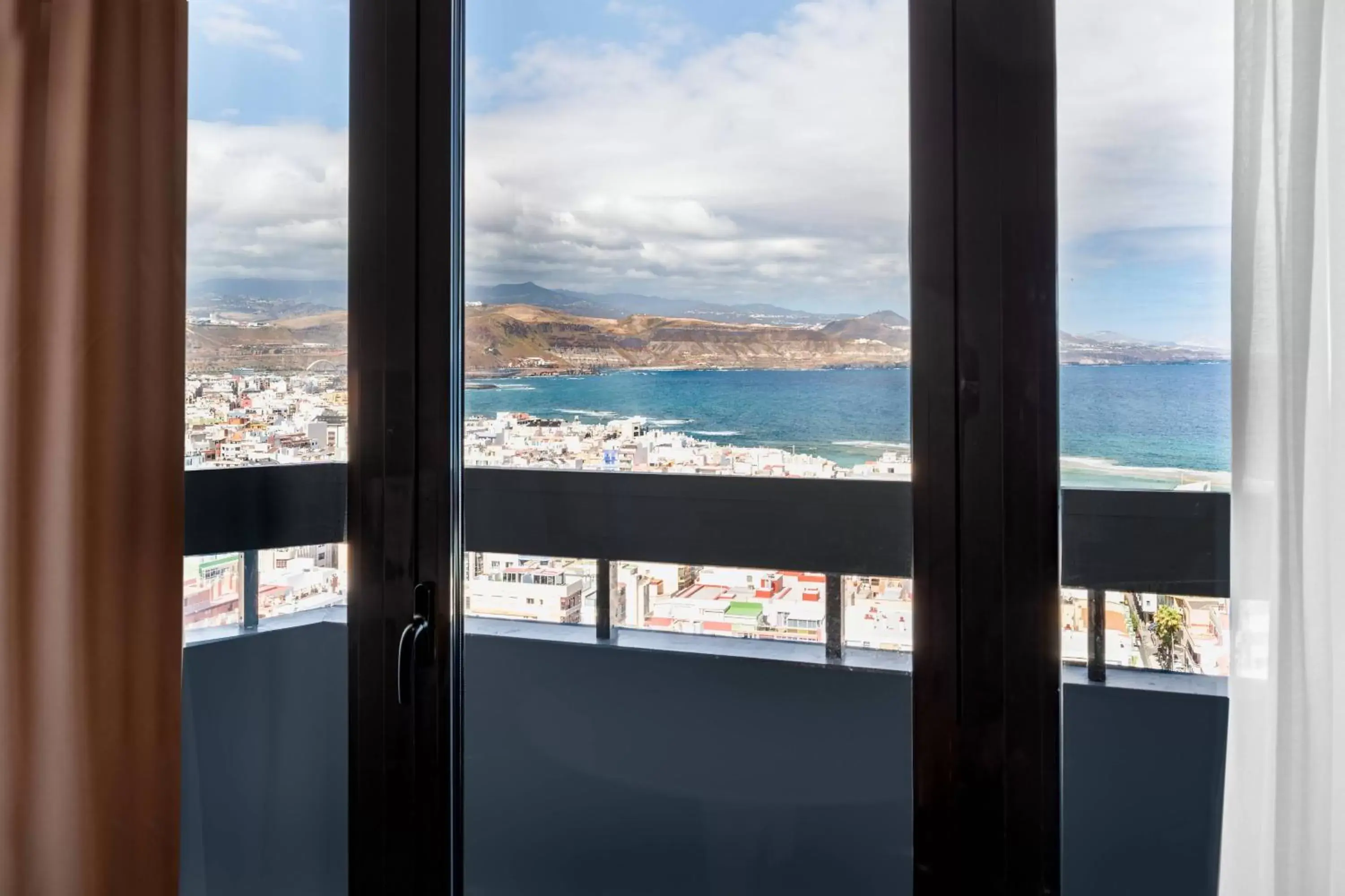 Photo of the whole room in AC Hotel Gran Canaria by Marriott