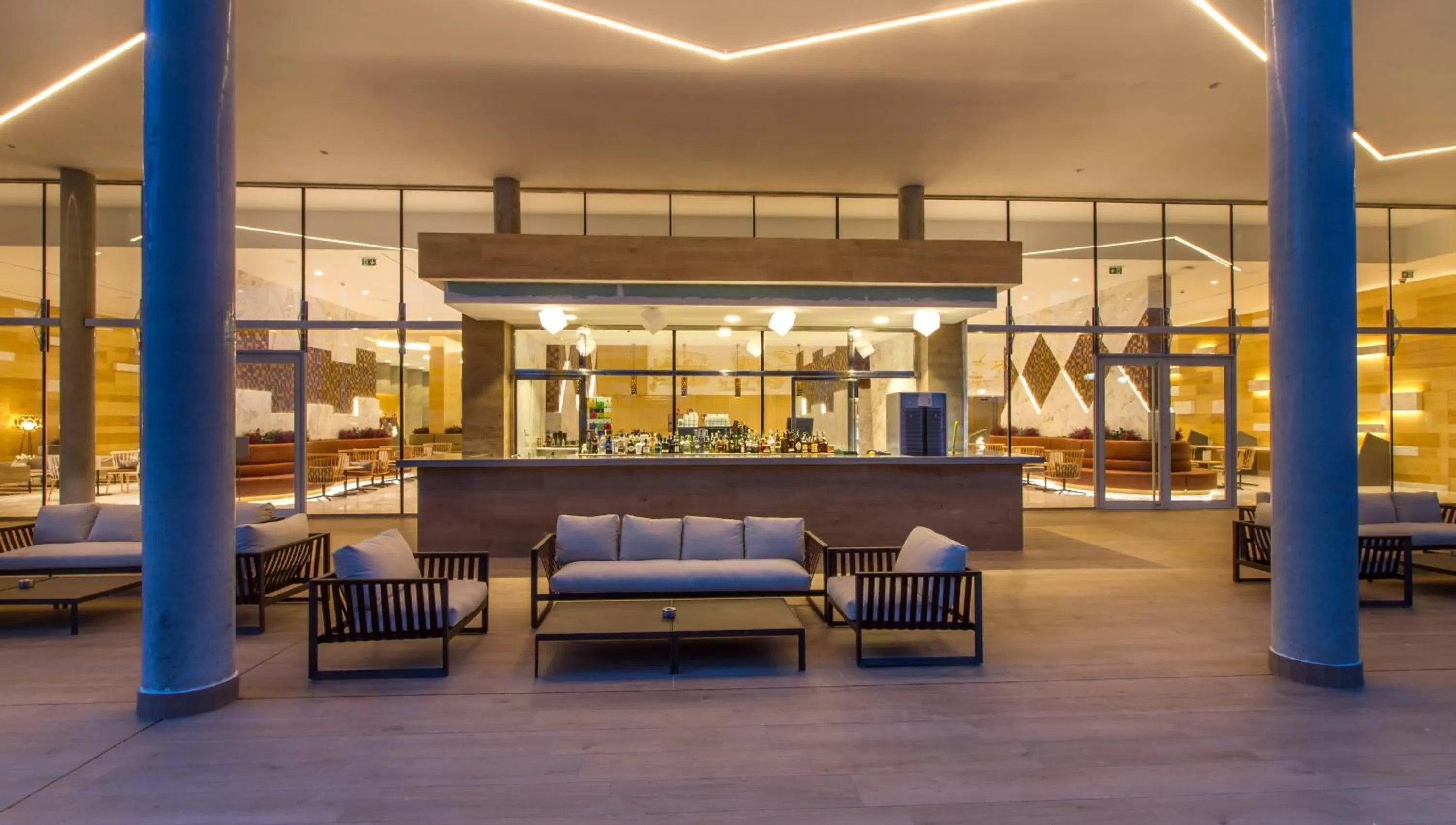 Lounge or bar in ESTIMAR Calpe Suitopia