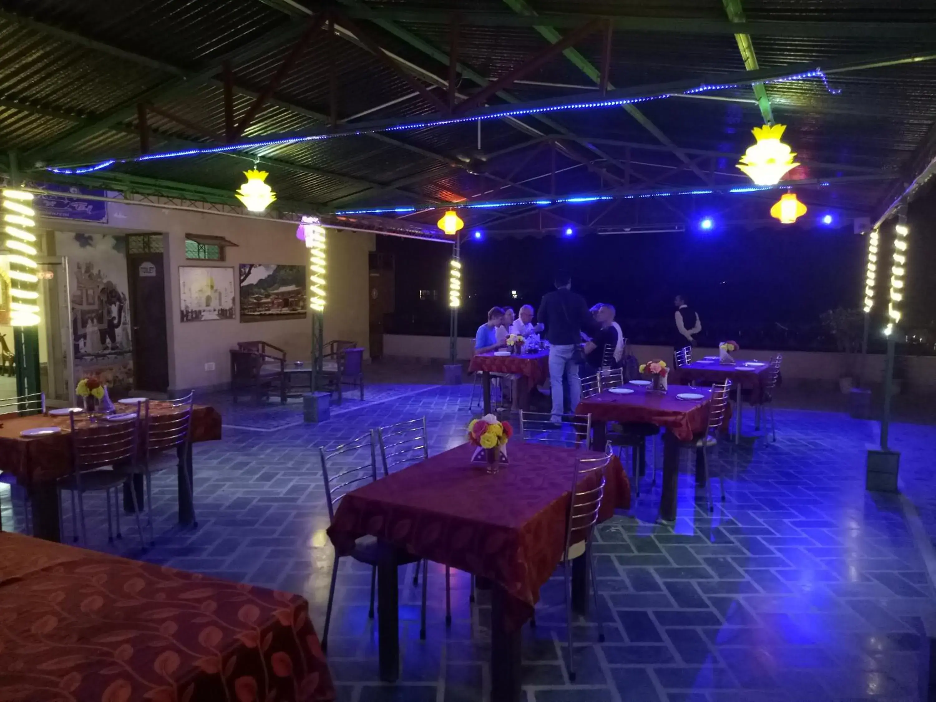 Food and drinks, Restaurant/Places to Eat in Hotel Taj Plaza, VIP Road, Agra