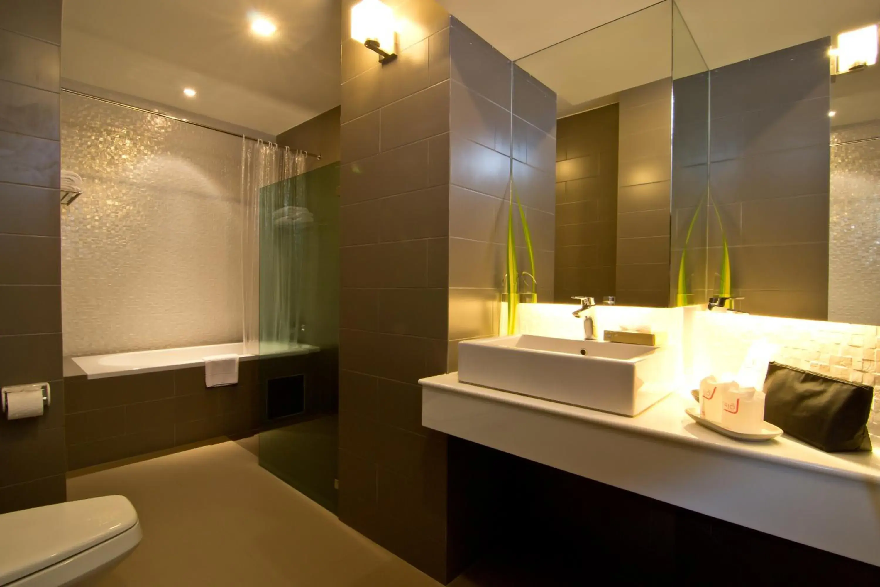 Bathroom in Hotel J Residence (SHA Plus)