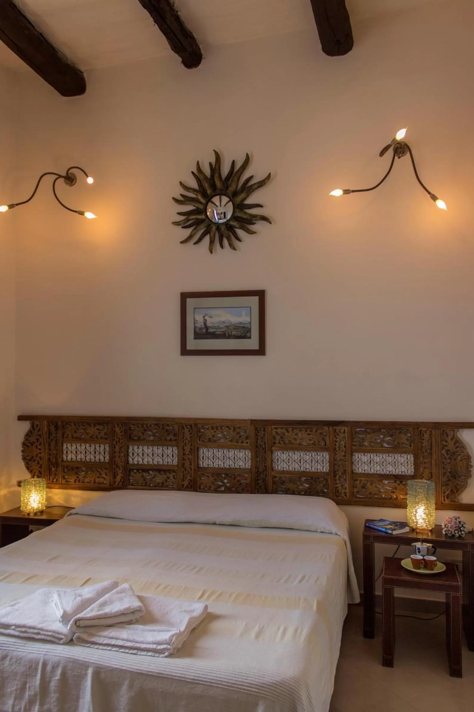 Photo of the whole room, Bed in Cerasiello