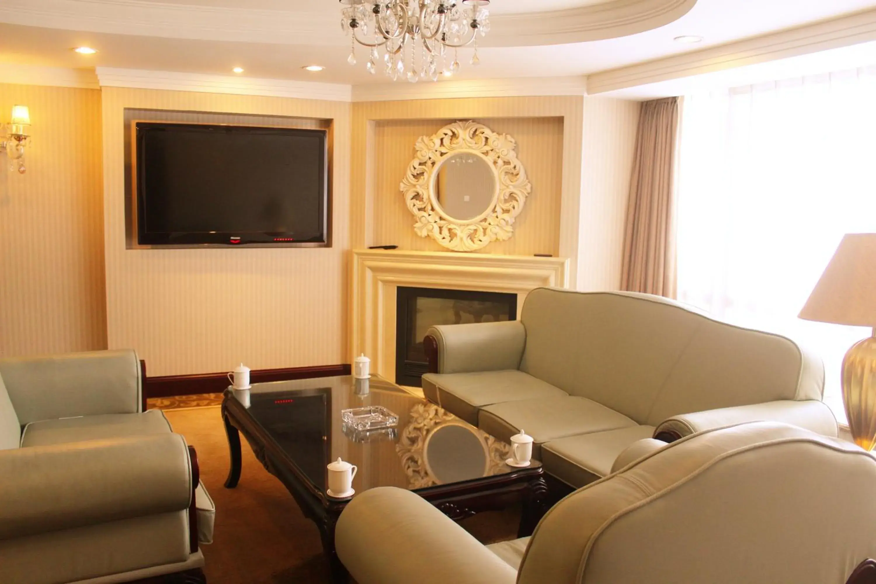 TV and multimedia, Seating Area in Beijing Continental Grand Hotel