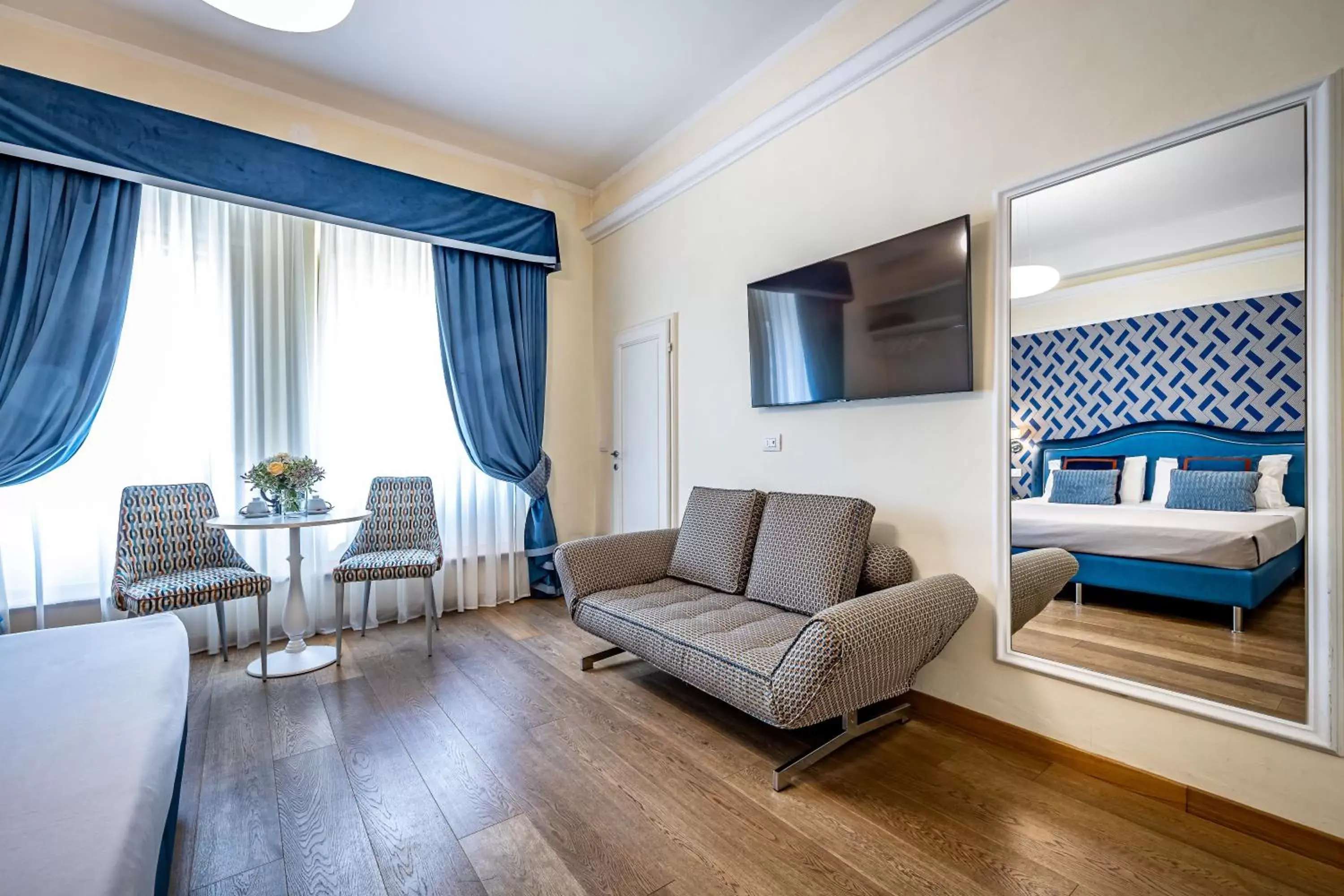 Bedroom, Seating Area in Hotel La Scaletta al Ponte Vecchio