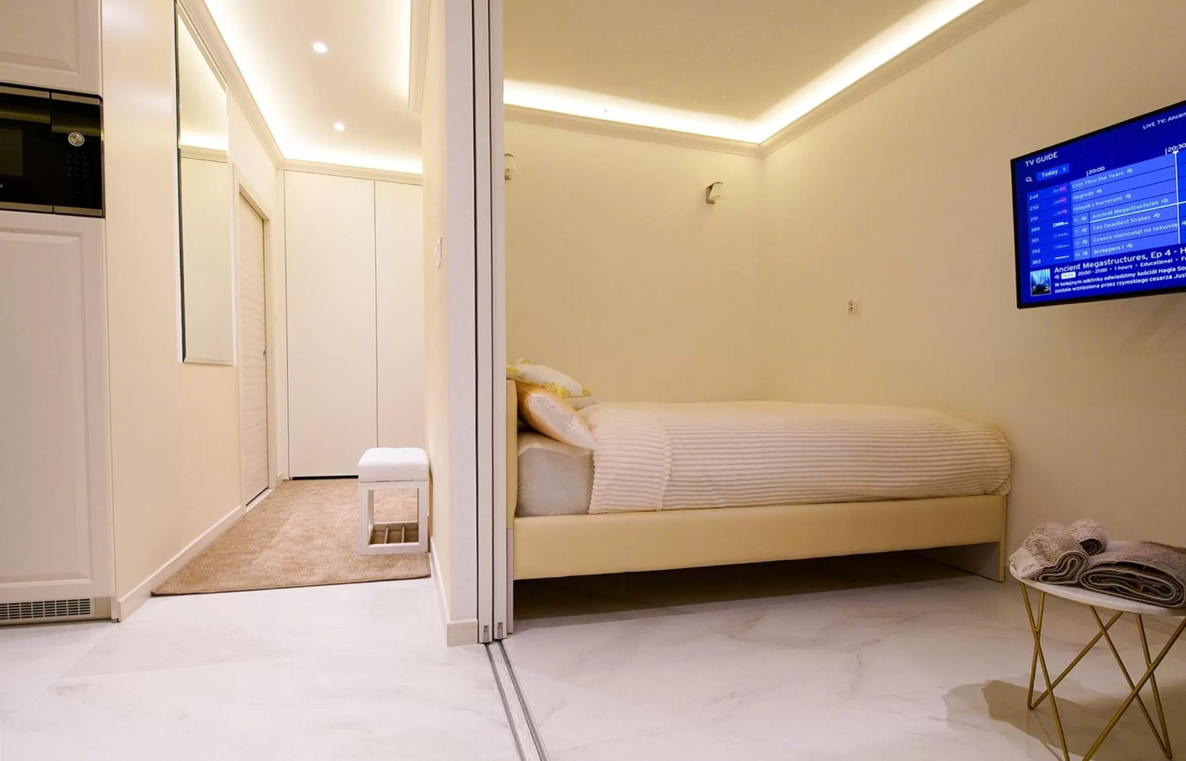 Bed in Jacuzzi SPA Prestige