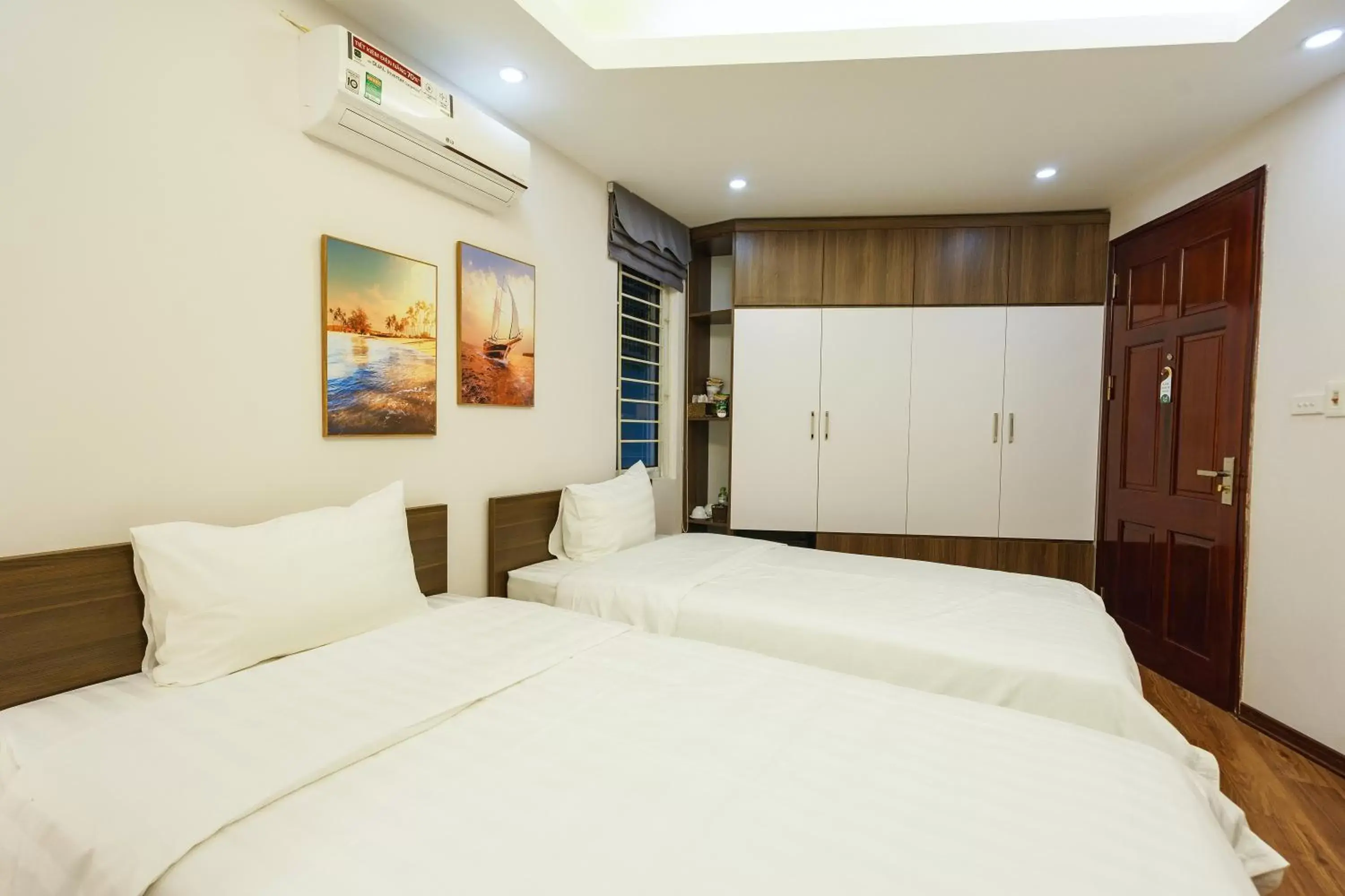 Bed in Hanoi Veris Boutique Hotel & Spa