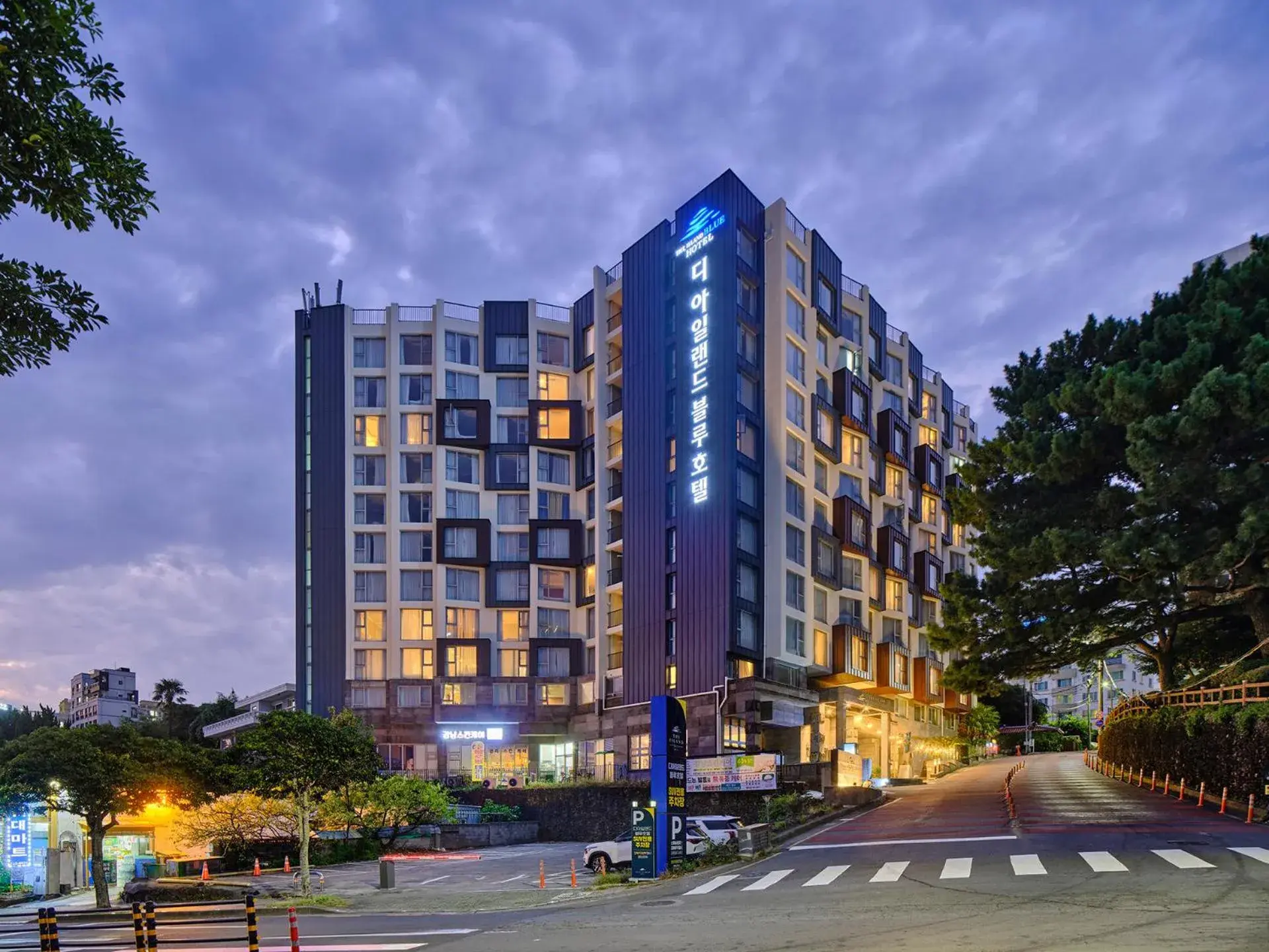 Property Building in The Island Blue Hotel