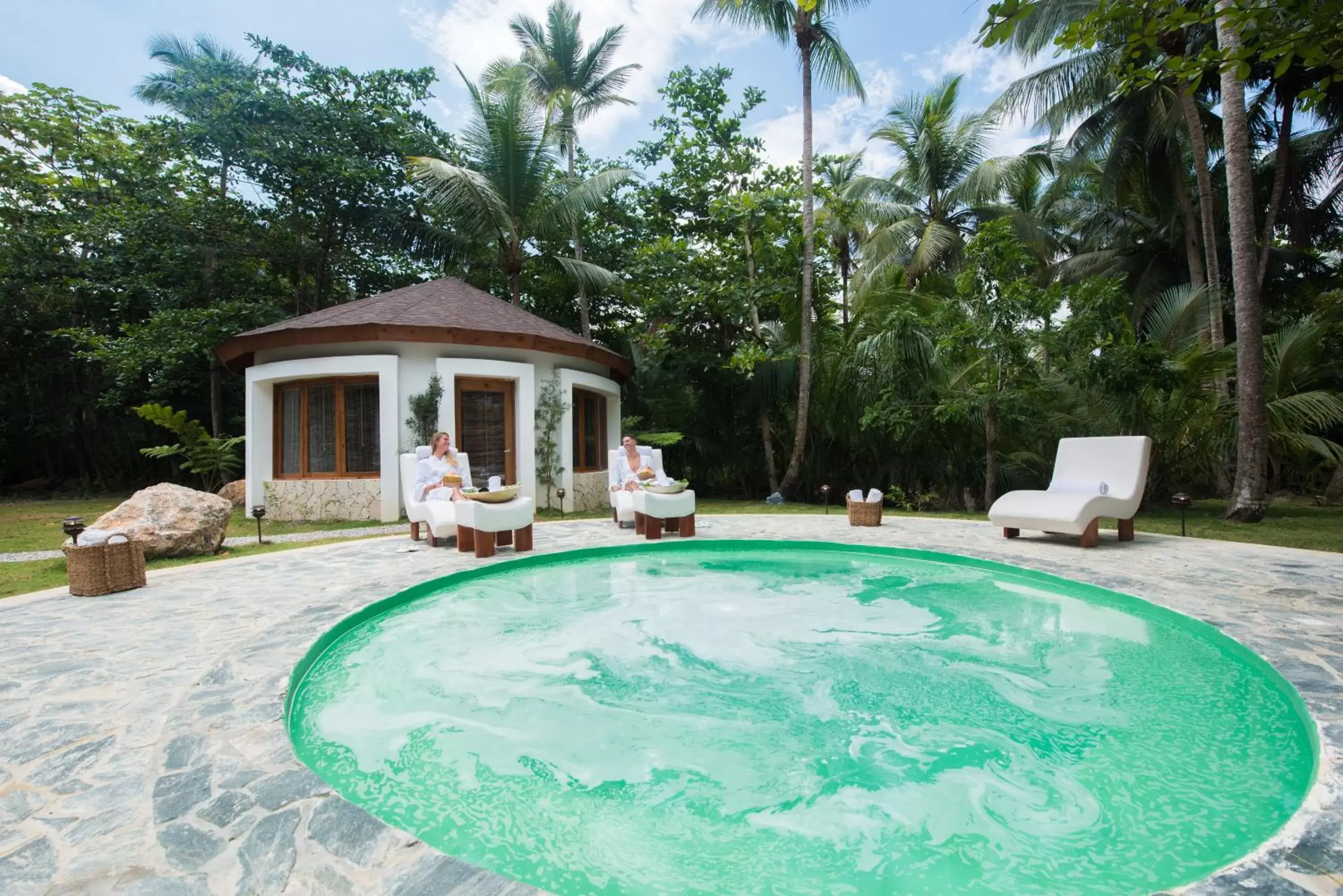 Hot Tub, Swimming Pool in Sublime Samana