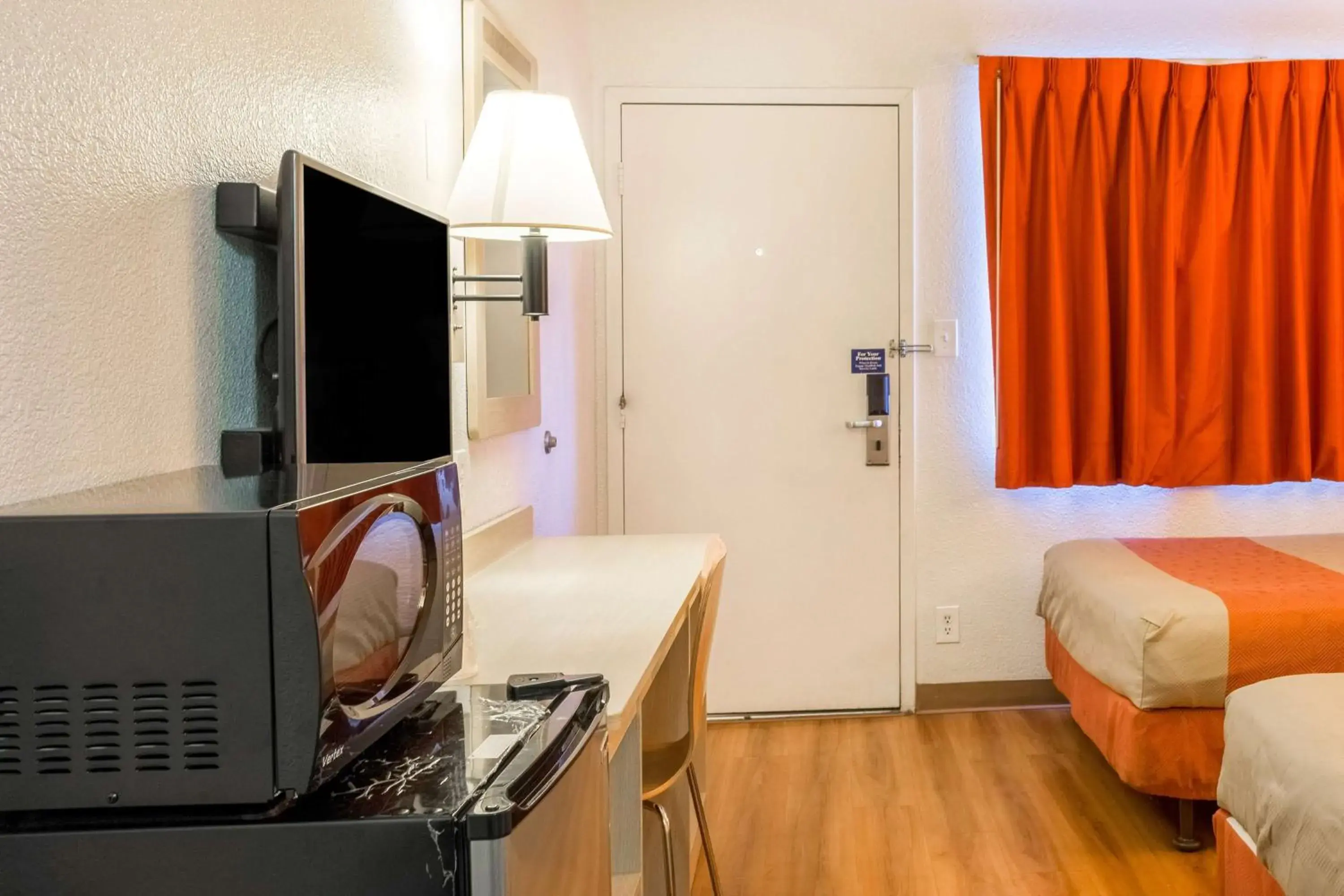 Photo of the whole room, Bed in Motel 6-Mojave, CA Photo of the whole room, Bed in Motel 6-Mojave, CA