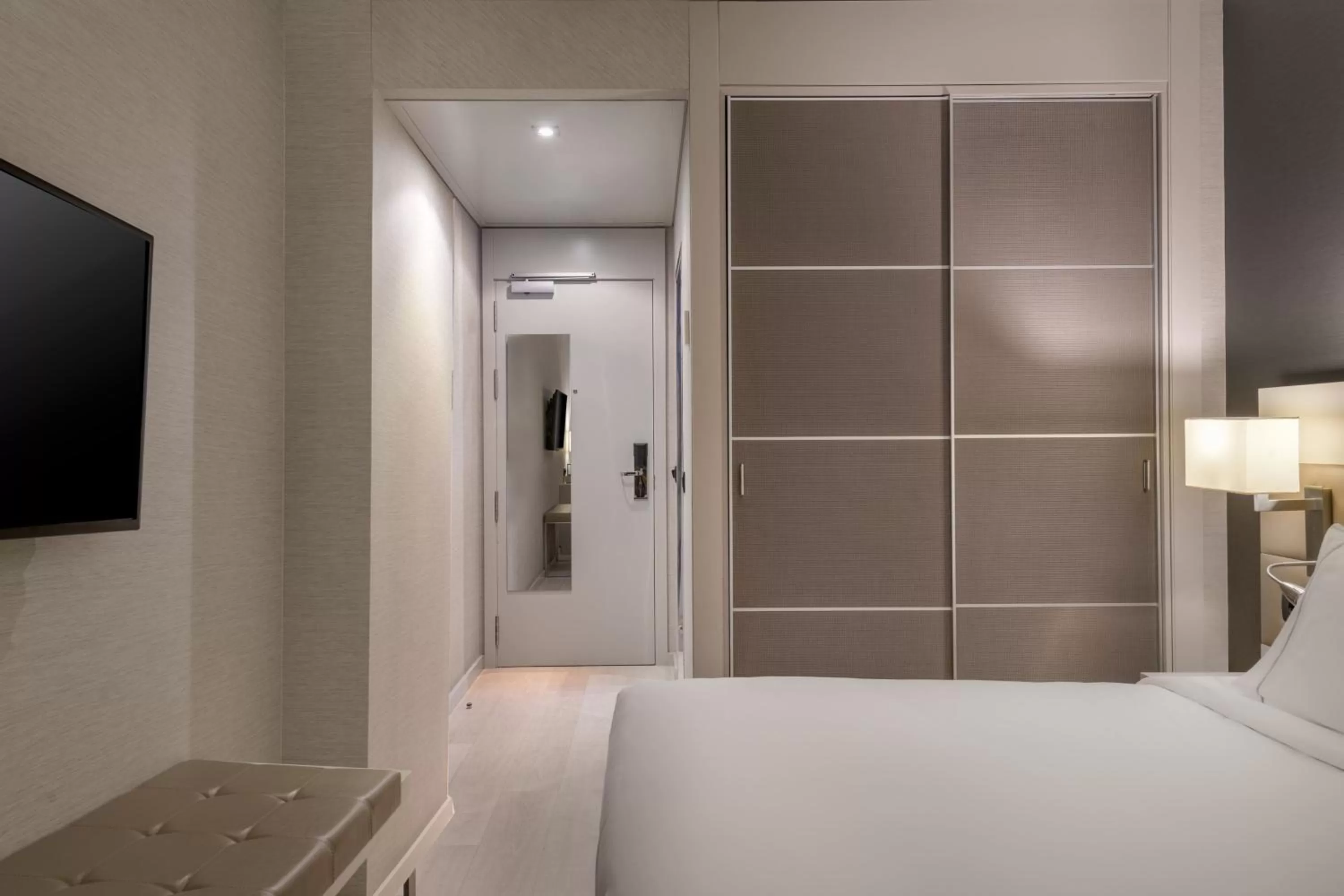 Bed in SH Colón Valencia