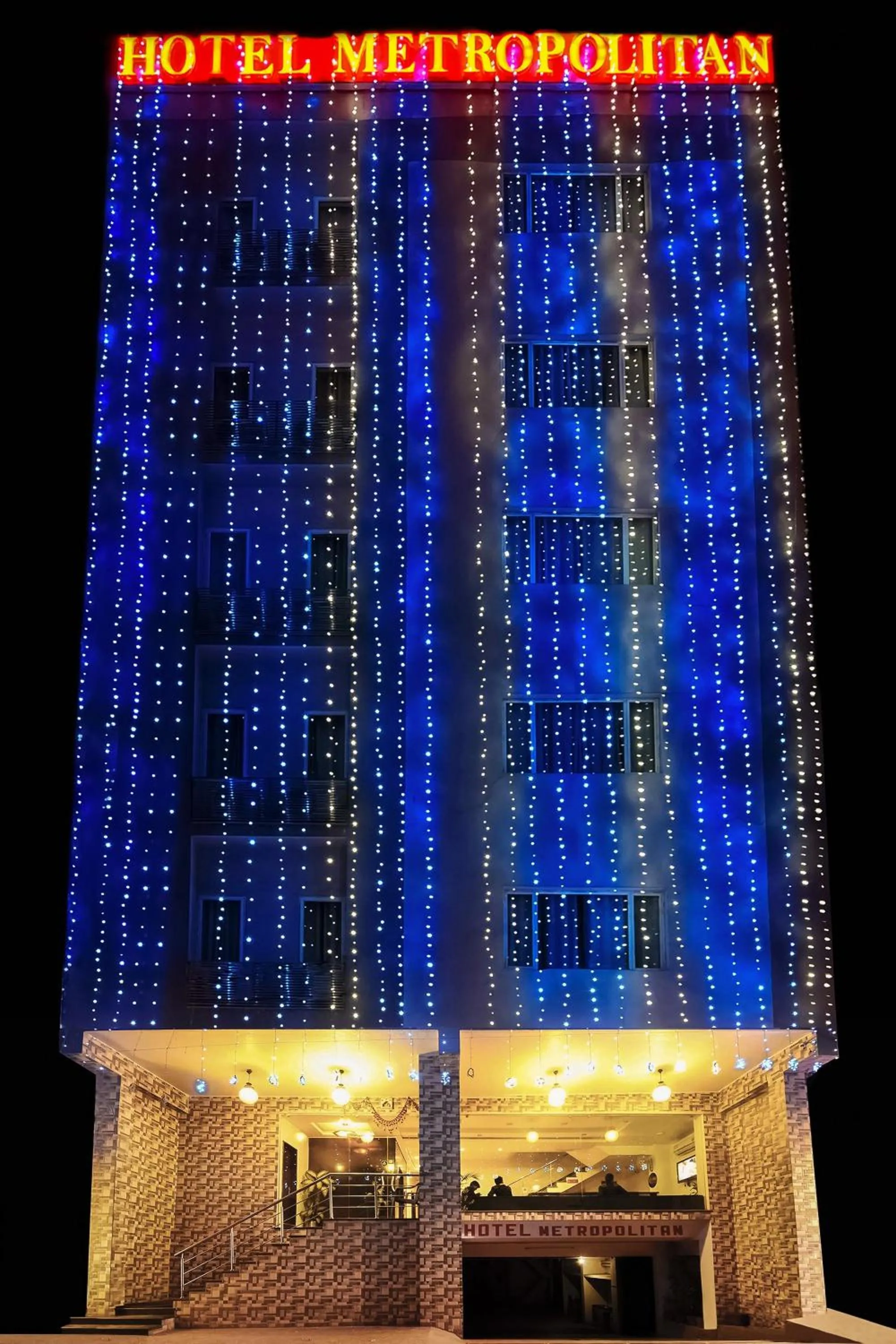 Facade/entrance in Hotel Metropolitan