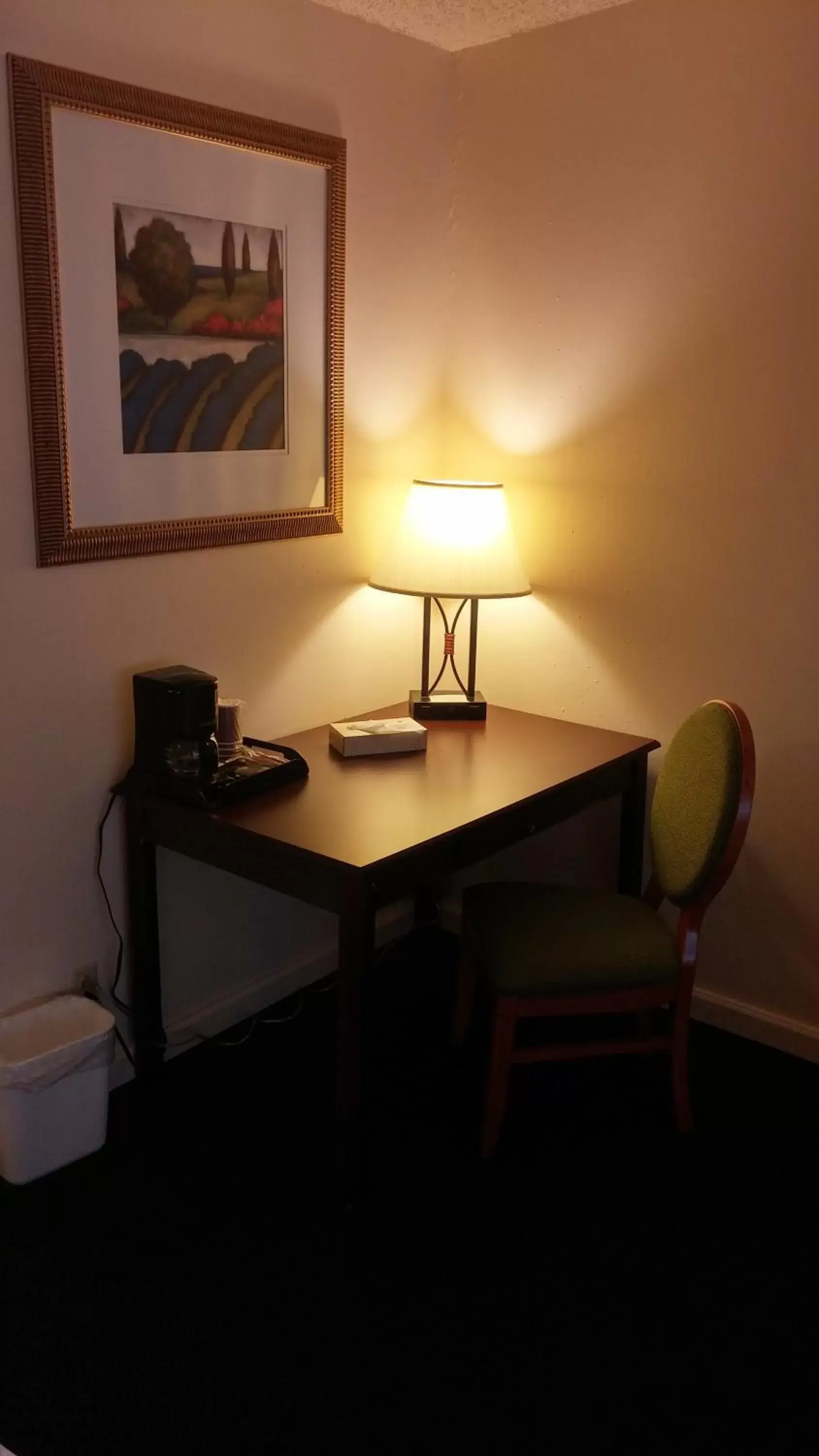 Decorative detail, Seating Area in Grays Harbor Inn & Suites