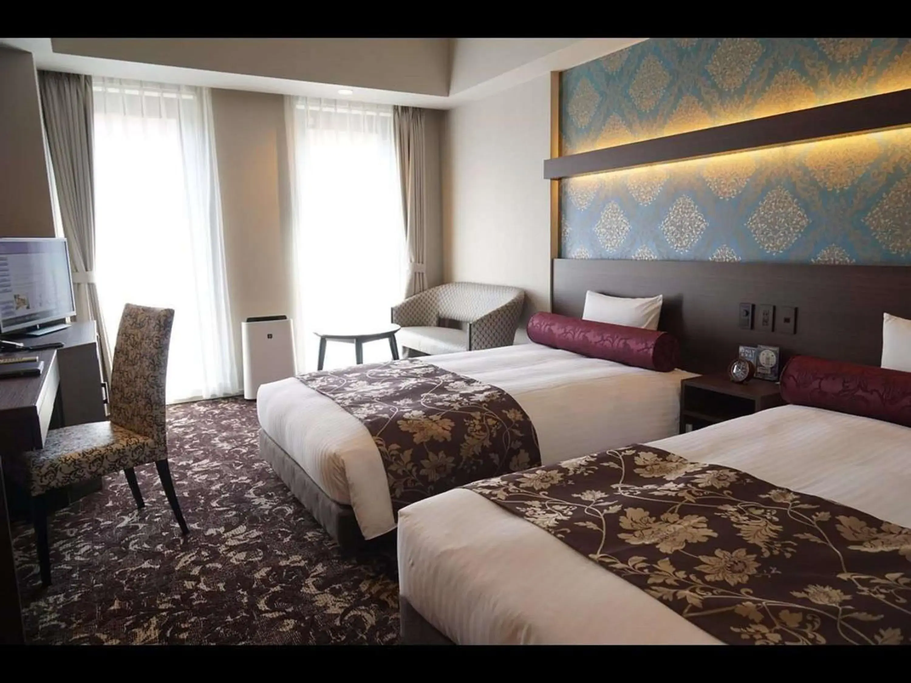 Photo of the whole room, Bed in Hotel WBF Sapporo Chuo