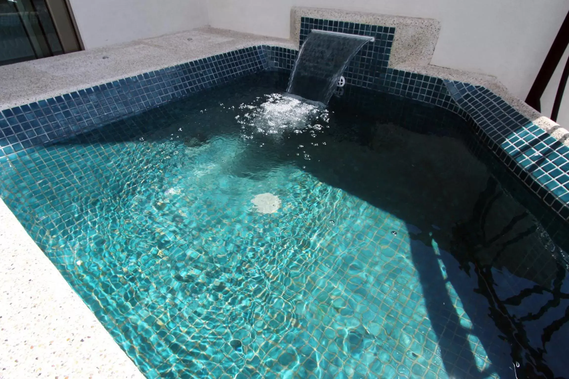 Balcony/Terrace, Swimming Pool in Oceano Boutique Hotel & Gallery