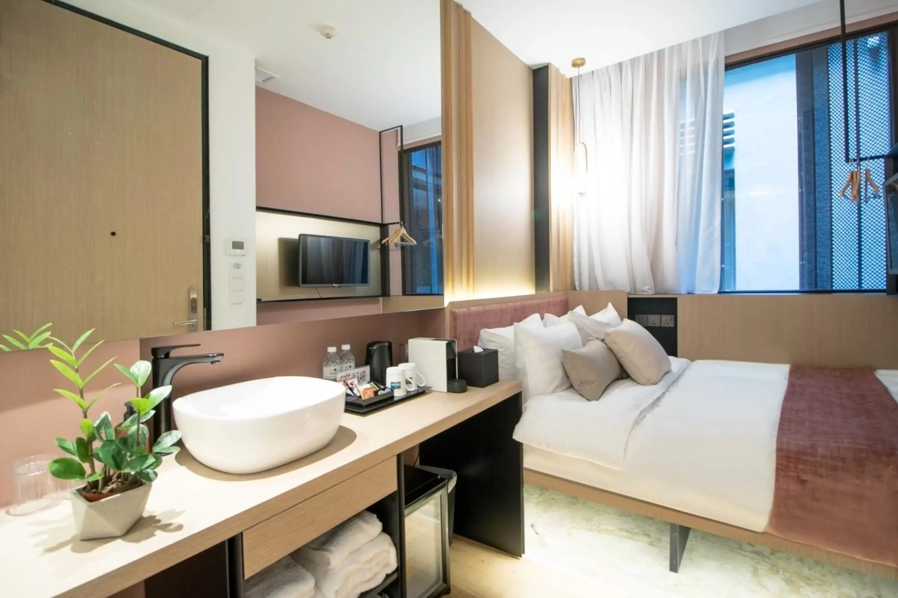 Bed, Bathroom in Hotel NuVe Elements
