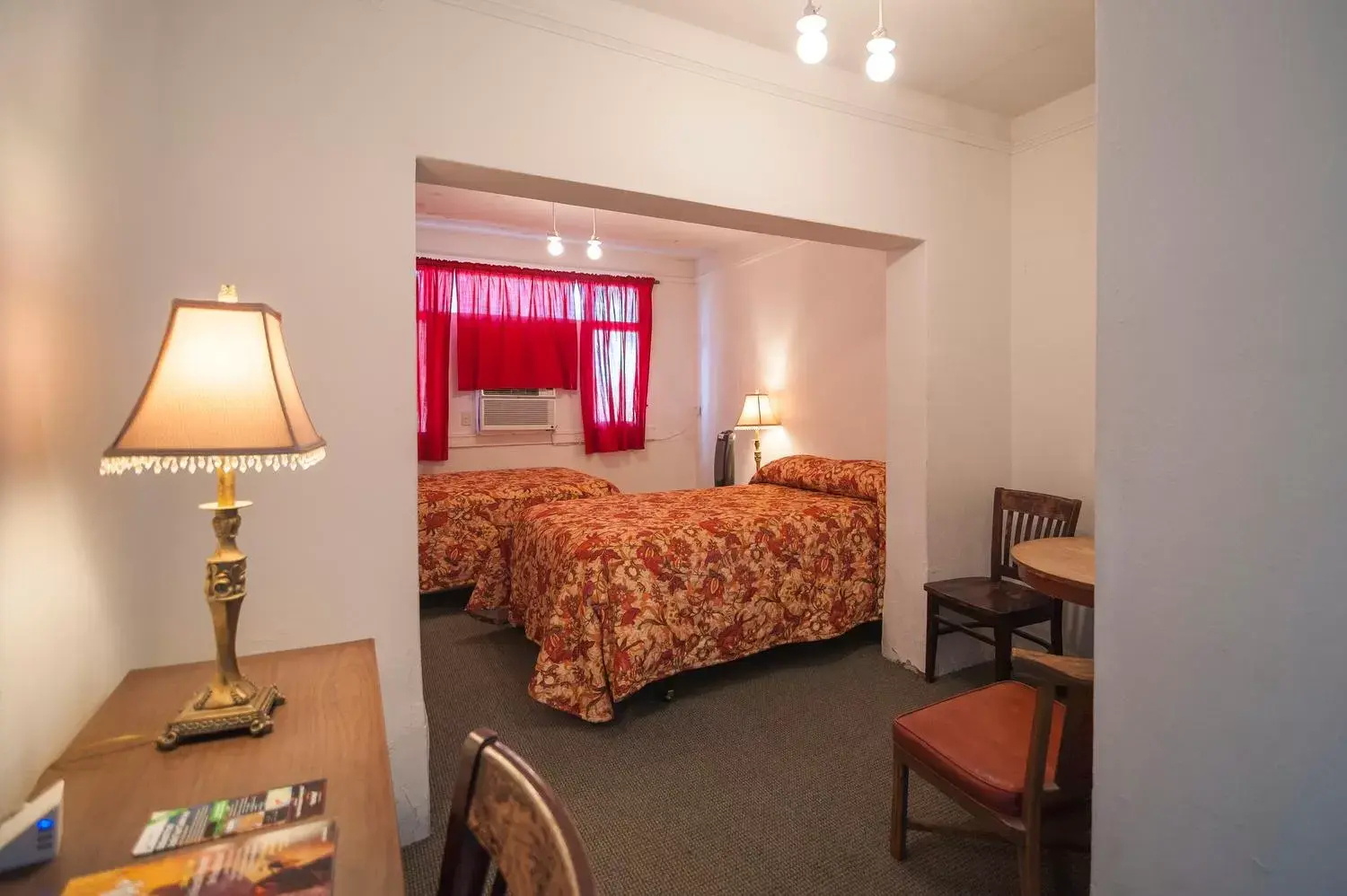 Bed in Amargosa Opera House & Hotel