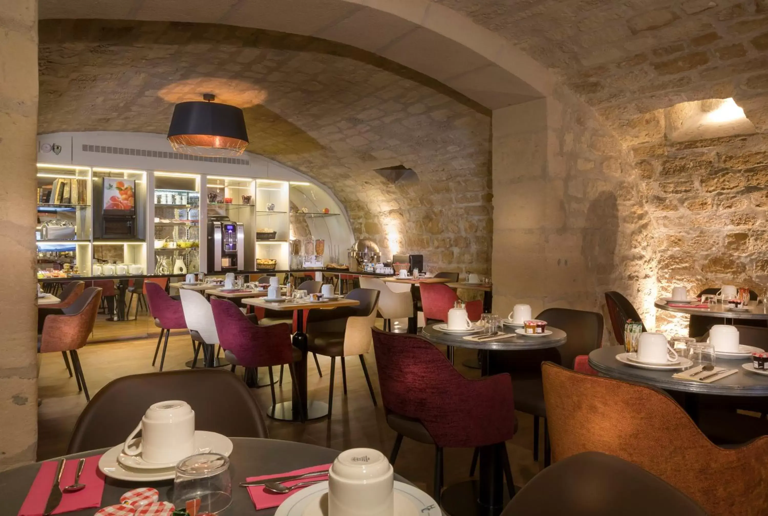Breakfast, Restaurant/Places to Eat in Hotel Du Cadran