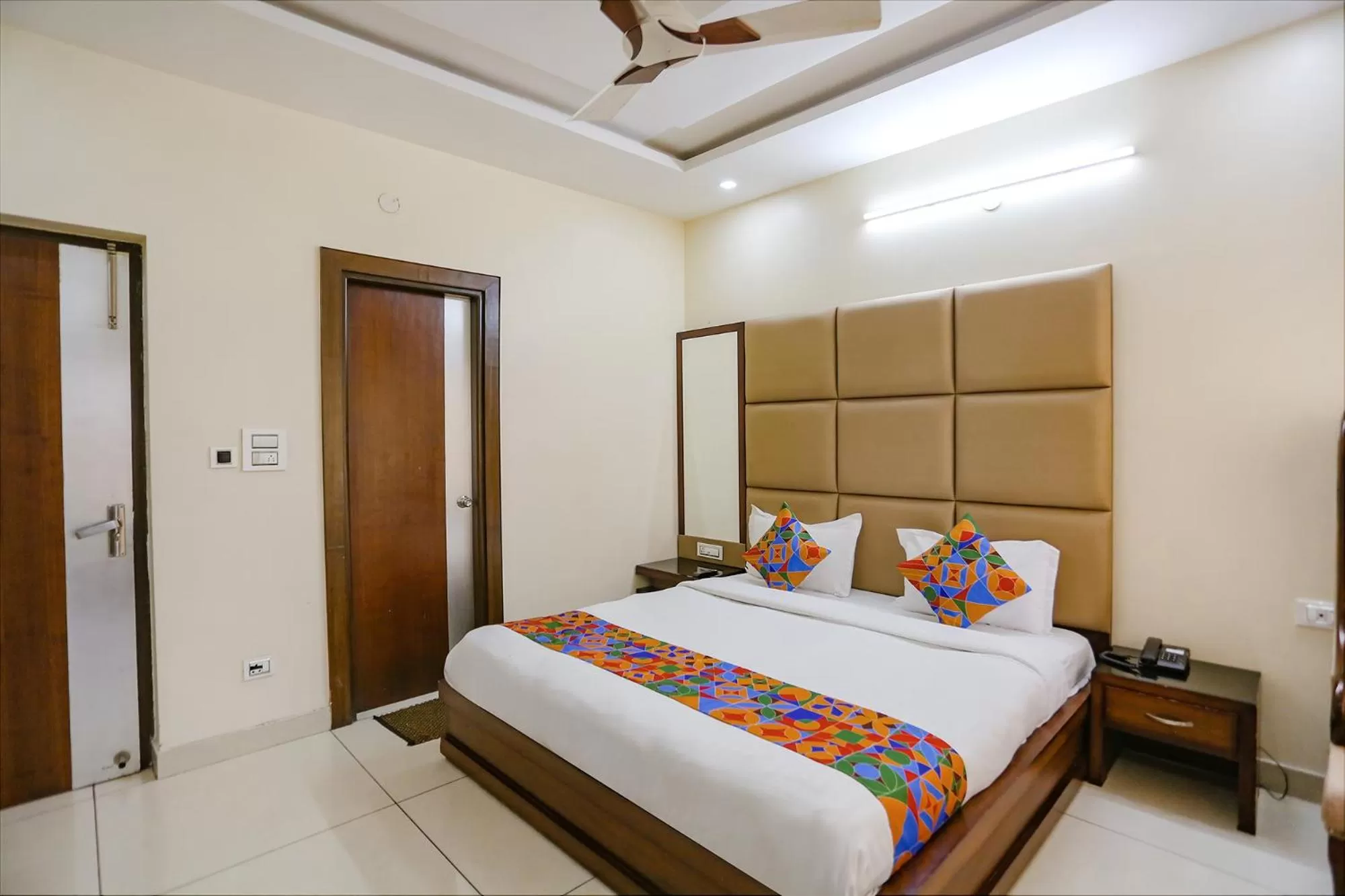 Bed in FabHotel Winter Line Inn