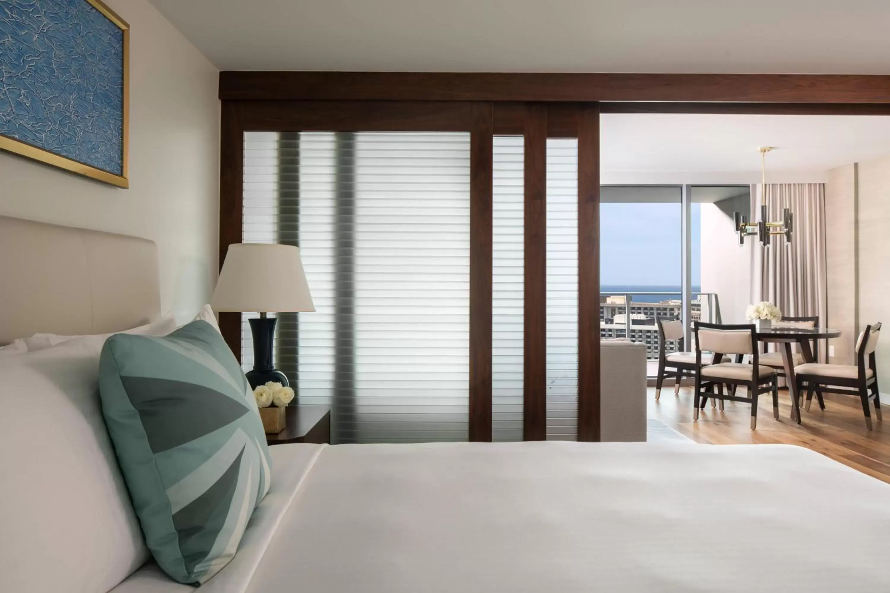 Bedroom, Bed in The Ritz-Carlton Residences, Waikiki Beach Hotel