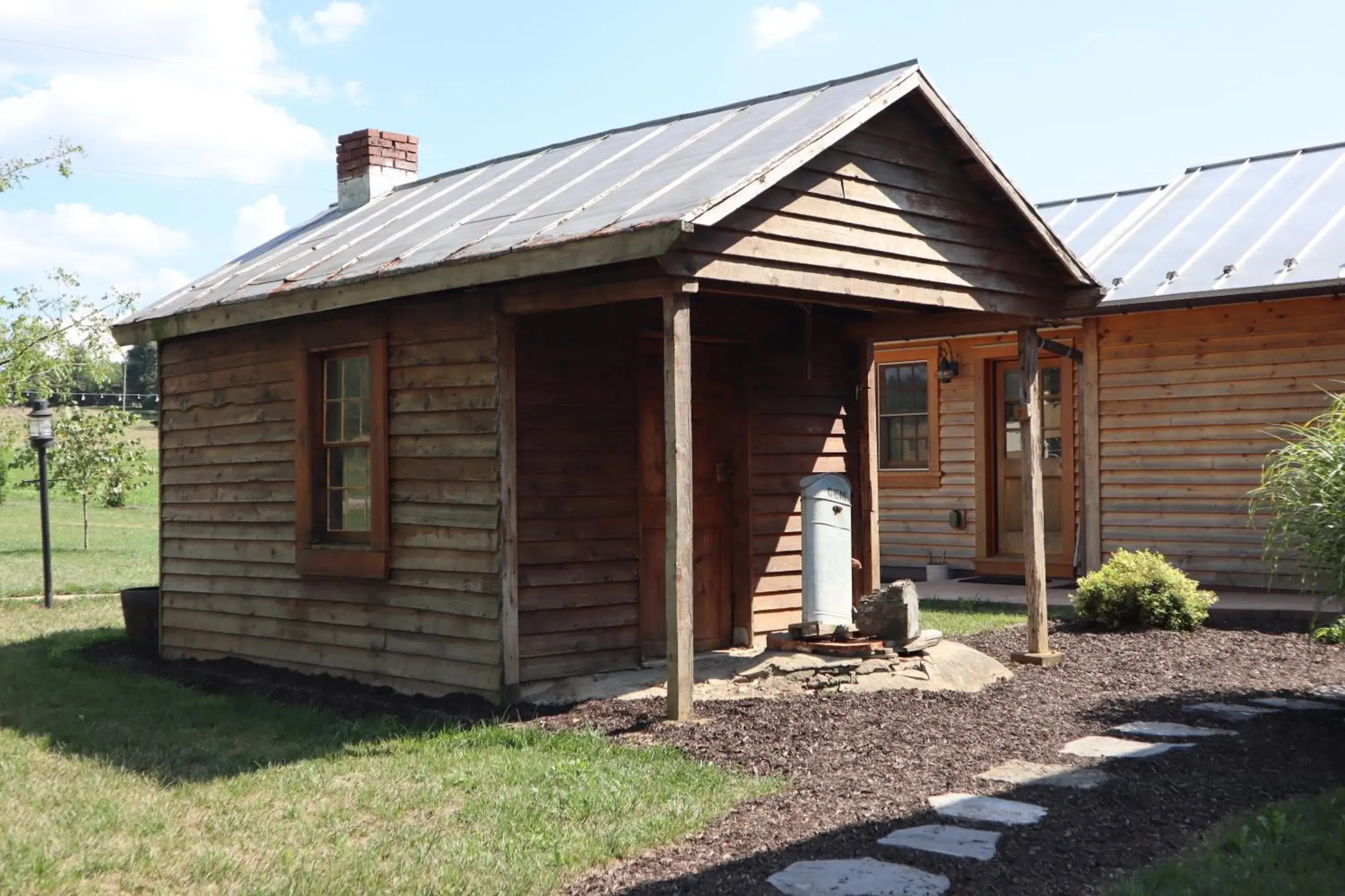 Property Building in Silver Lake Bed and Breakfast