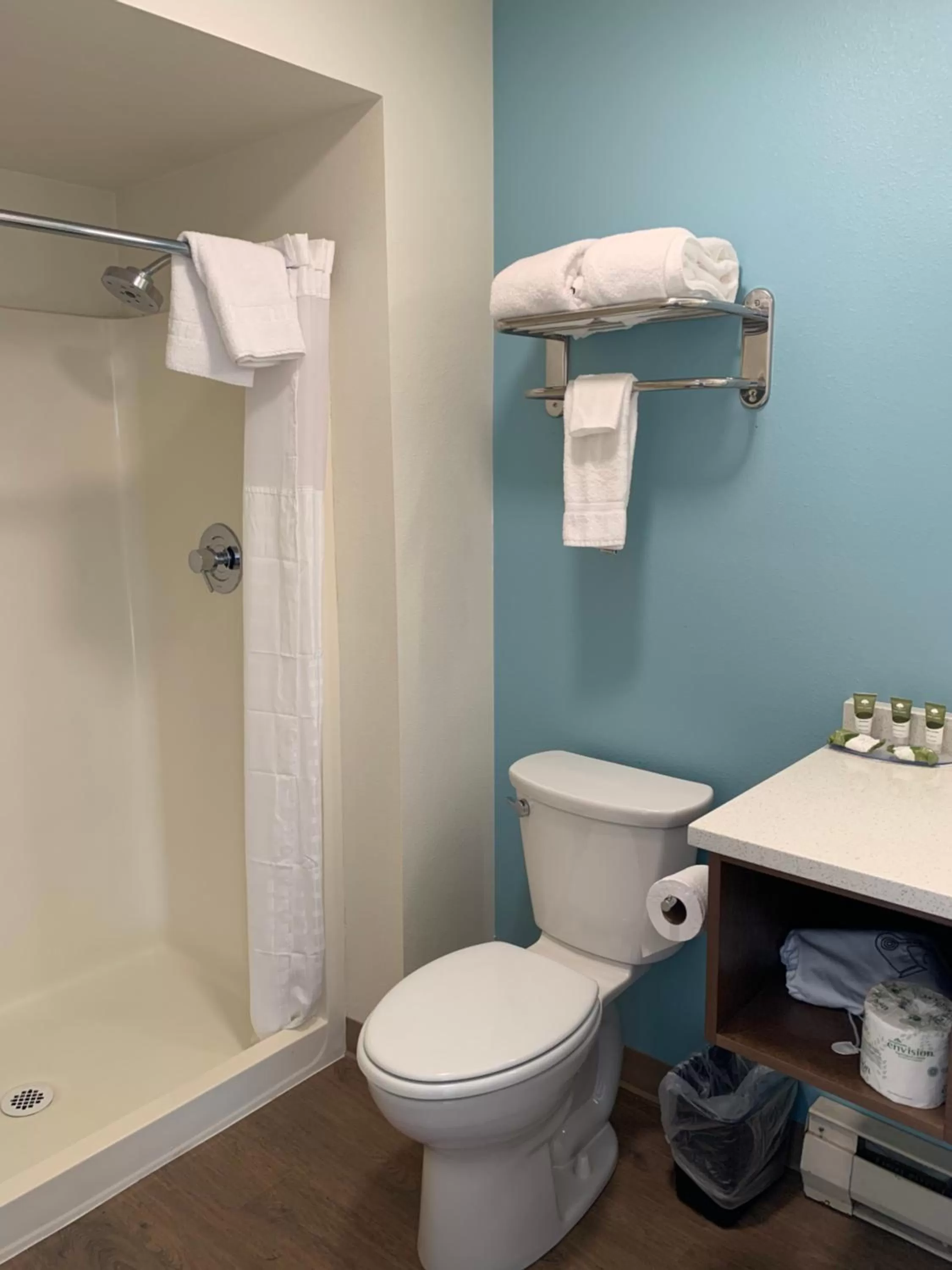 Shower in The Ocean Front at Seaside