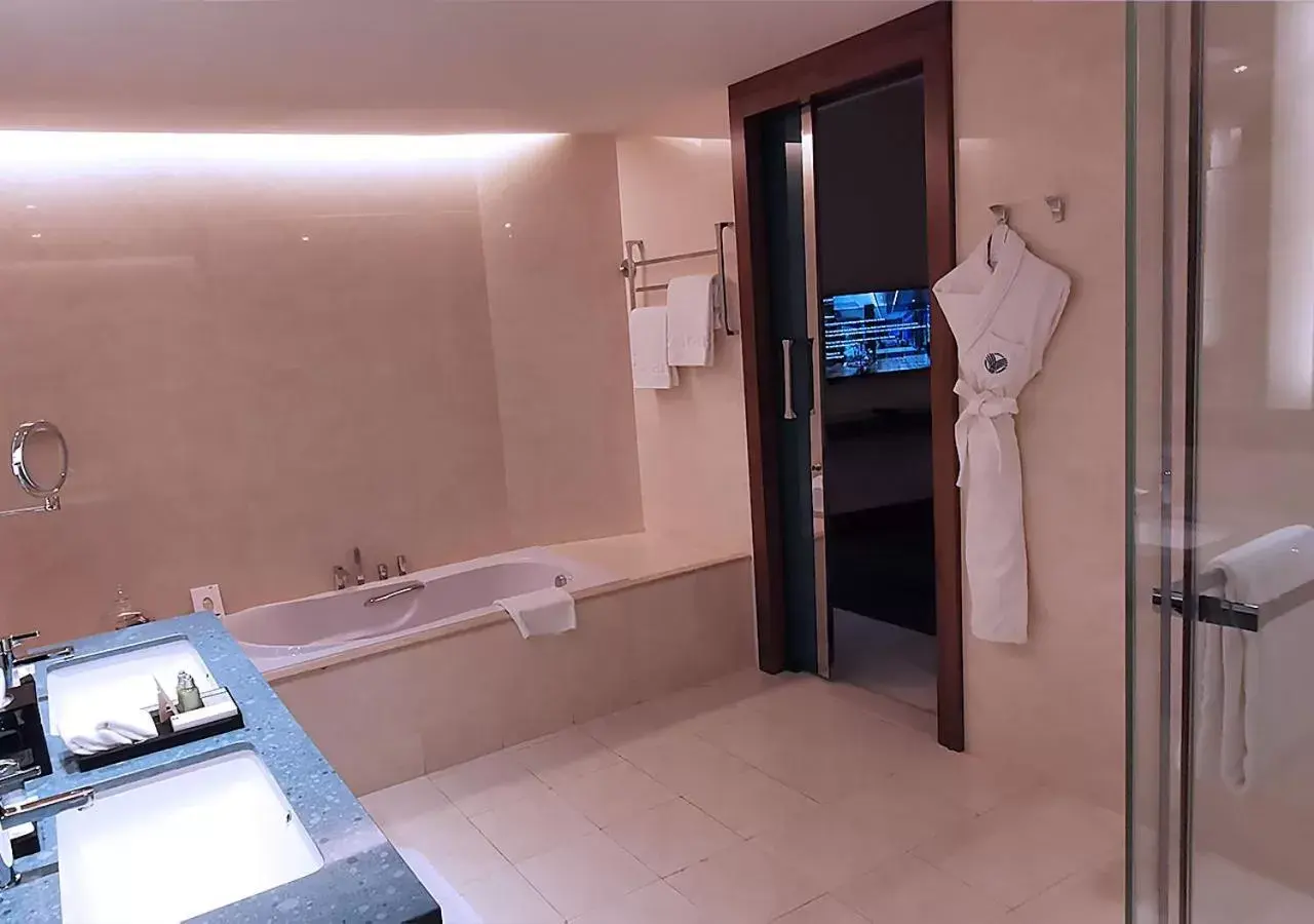 Other, Bathroom in Rosh Rayhaan by Rotana