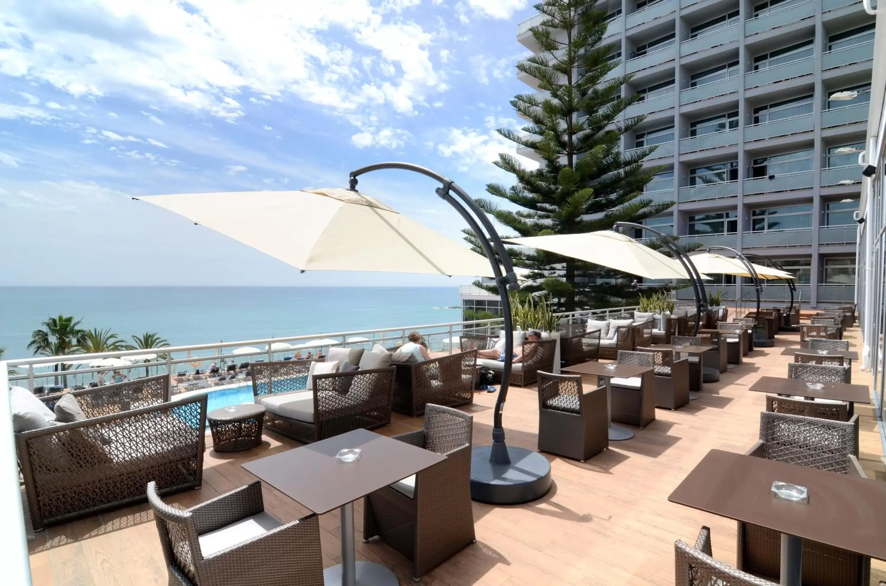 Lounge or bar in Medplaya Hotel Riviera - Adults Recommended