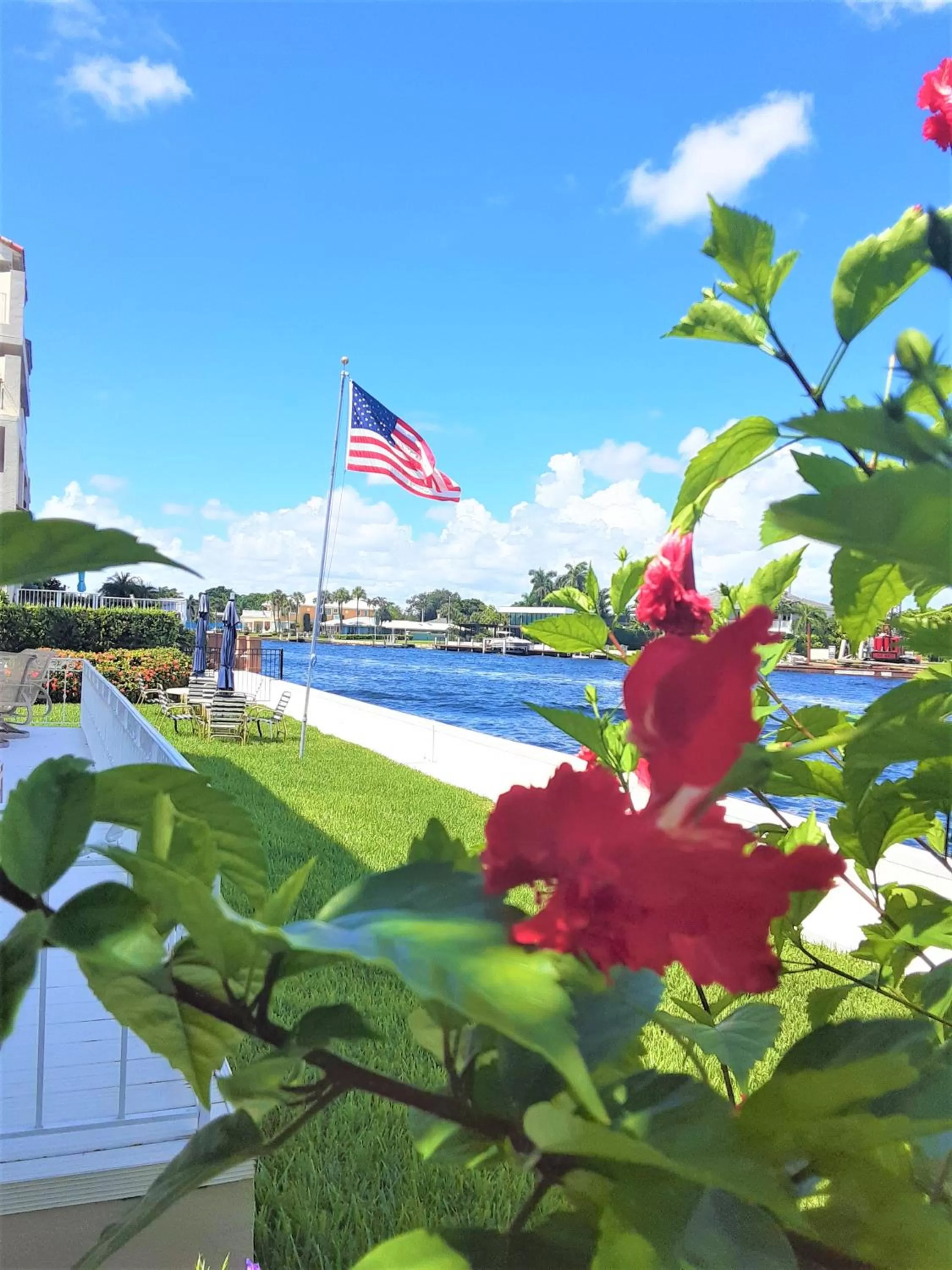 River view in Manhattan Tower Apartment Hotel