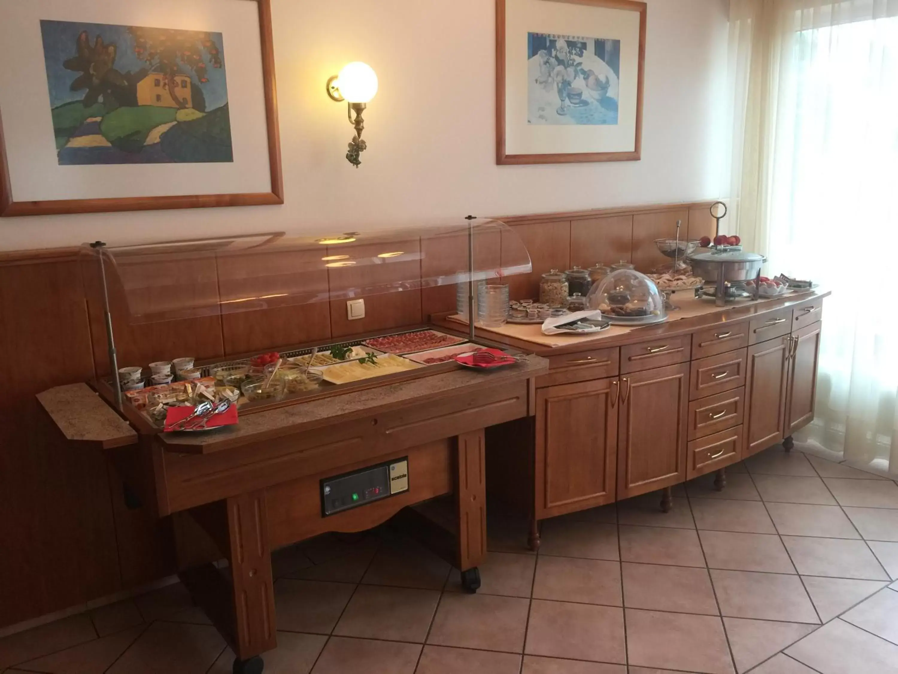 Food and drinks, Restaurant/Places to Eat in Hotel Bajt Maribor