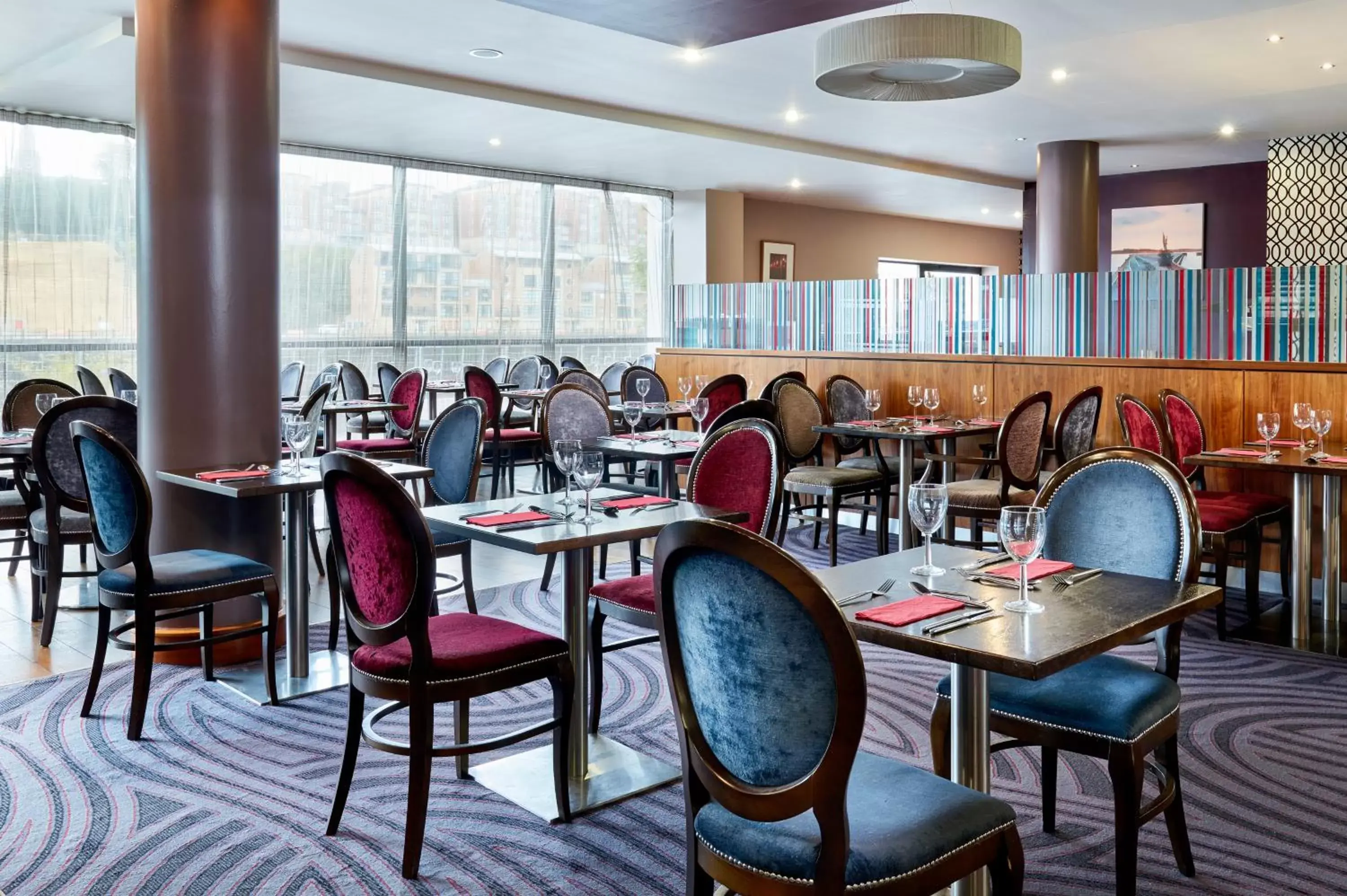 Restaurant/Places to Eat in Leonardo Hotel Newcastle Quayside - Formerly Jurys Inn