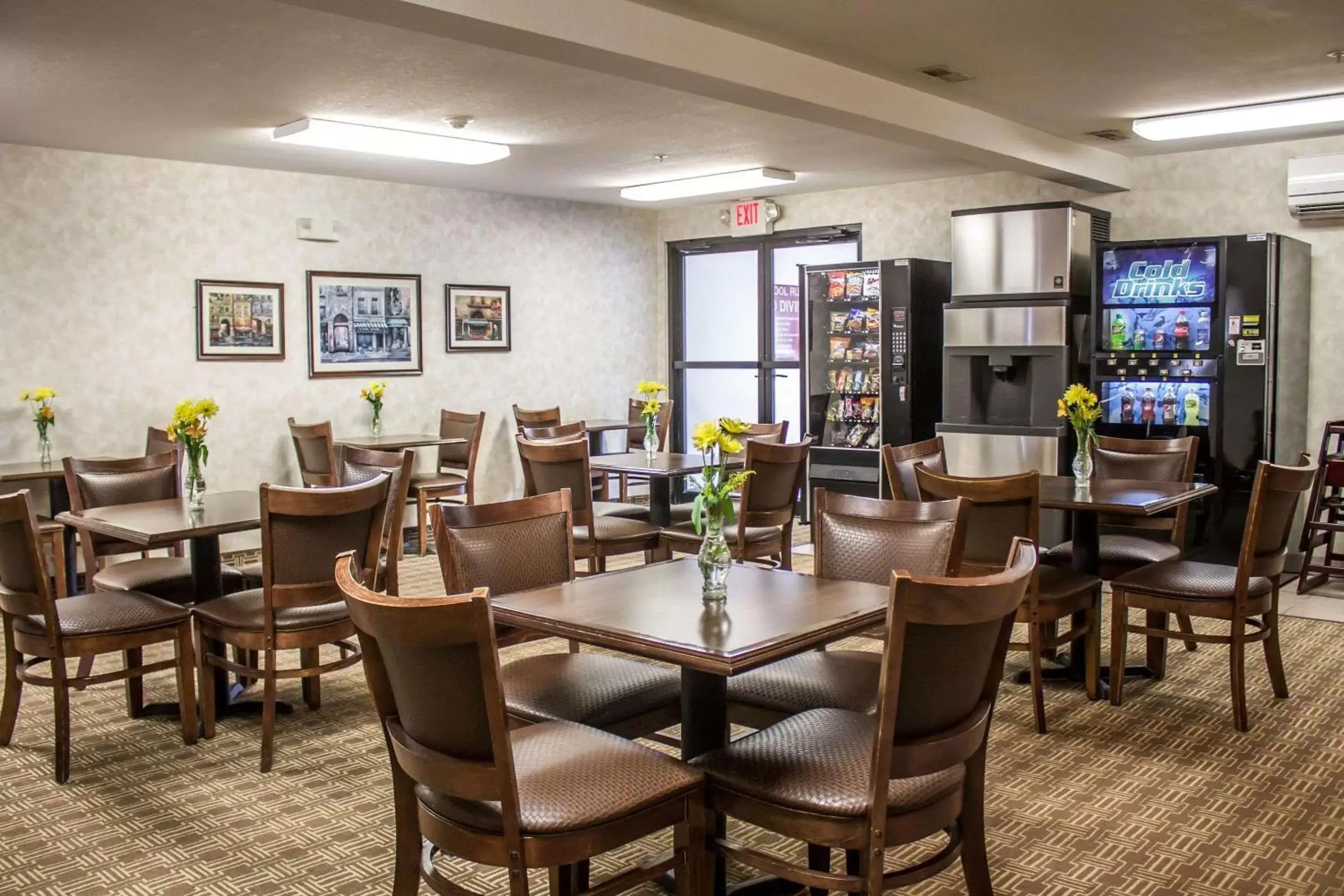 Restaurant/Places to Eat in Comfort Inn & Suites Fremont