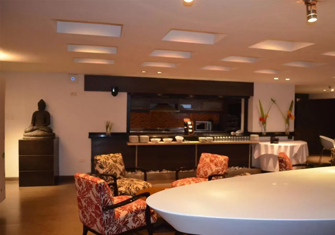 Restaurant/places to eat in San Simon Hotel Pereira By Soratama Restaurant/places to eat in San Simon Hotel Pereira By Soratama