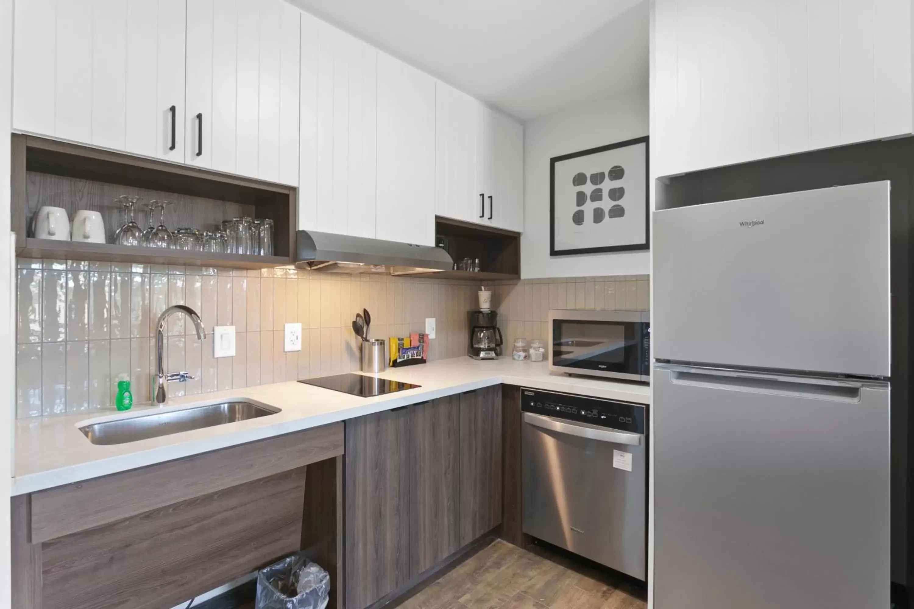 Kitchen/Kitchenette in Staybridge Suites - Atlanta NE - Duluth, an IHG Hotel