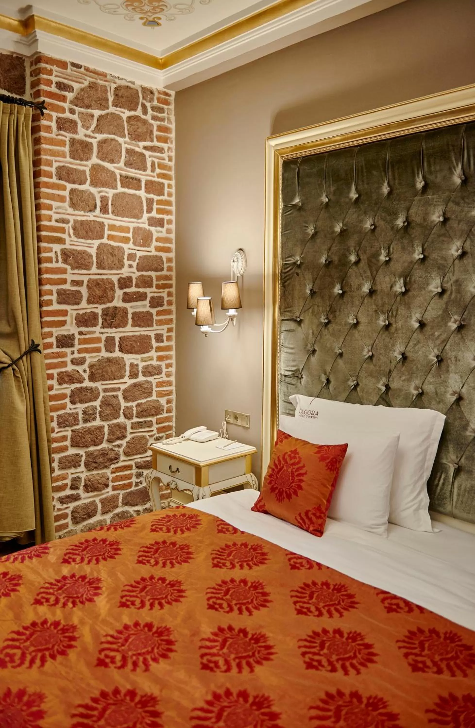 Bed in L'Agora Old Town Hotel & Bazaar