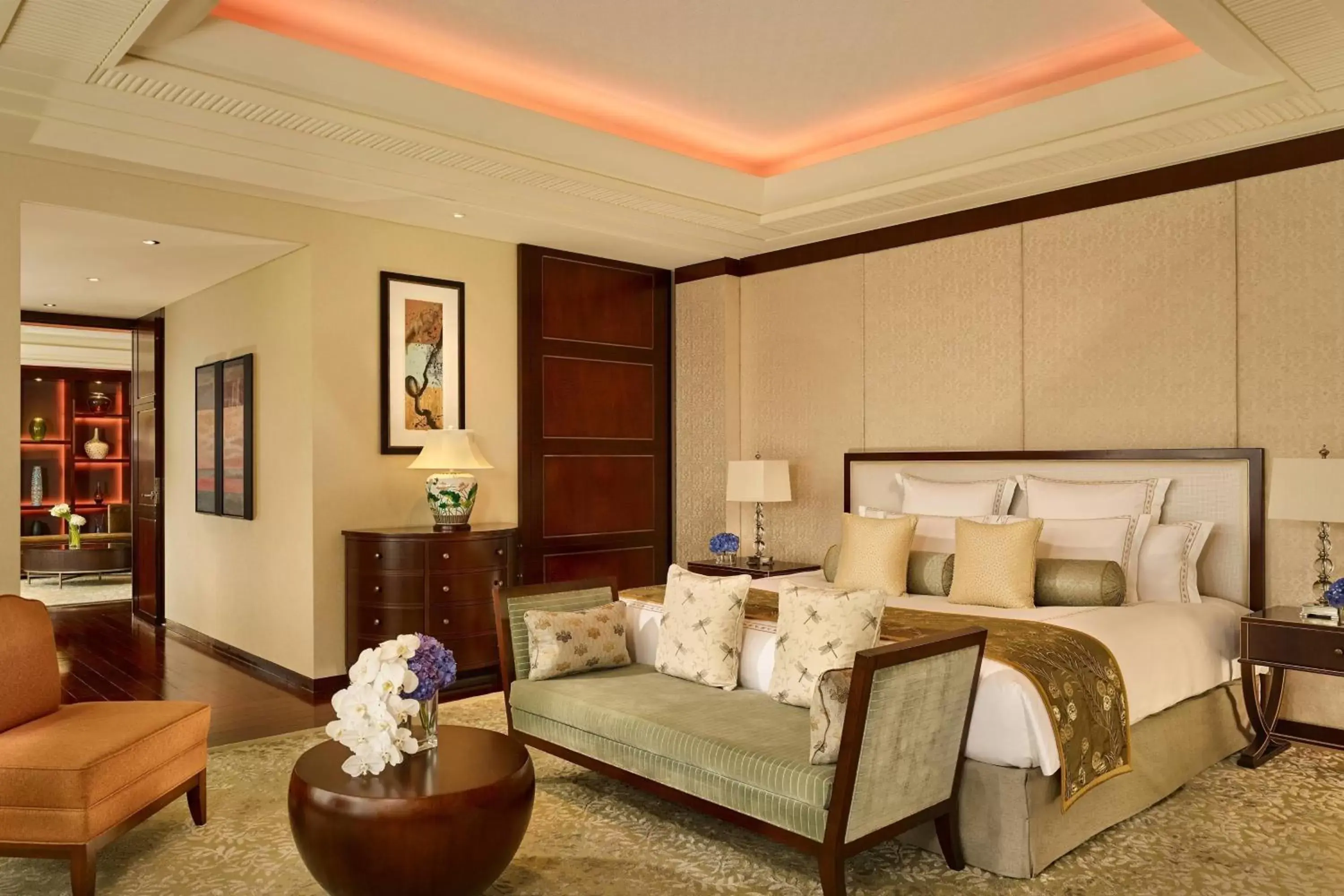 Bedroom, Seating Area in The Ritz-Carlton, Shenzhen