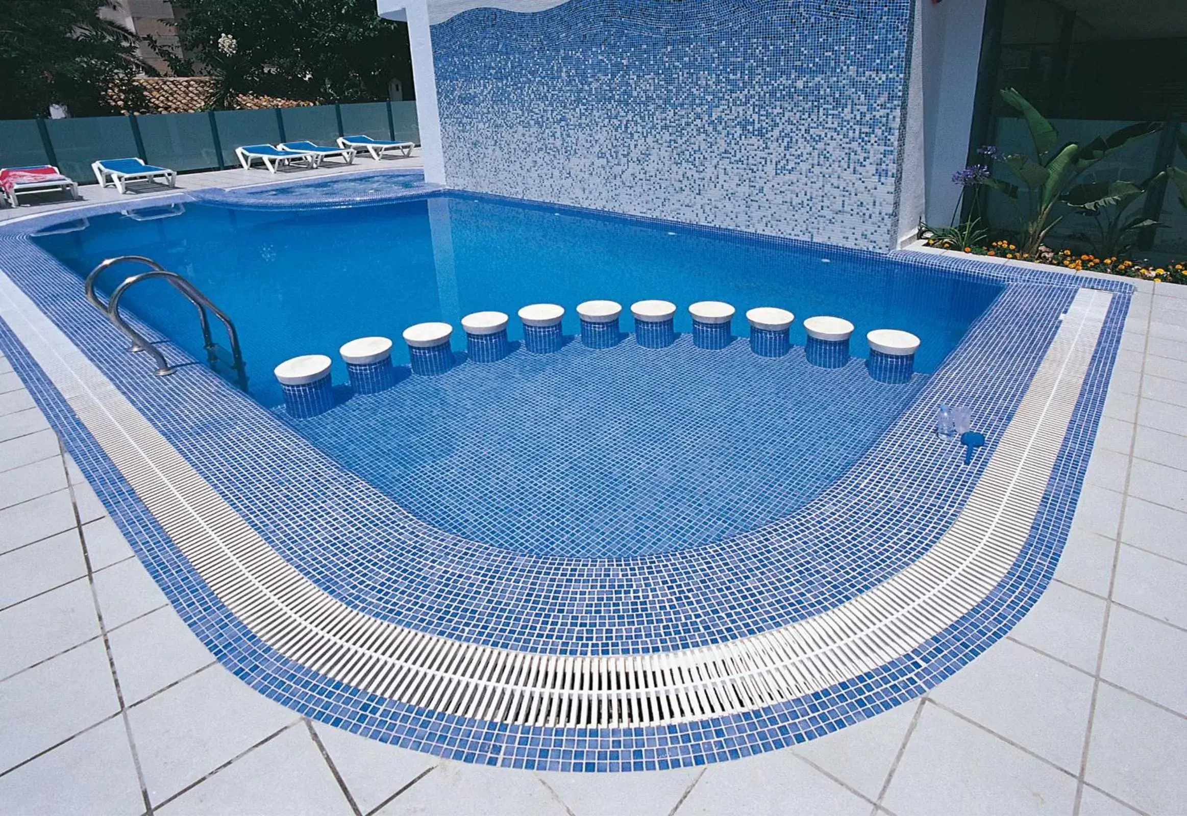 Swimming Pool in Hotel RH Riviera - Adults Only