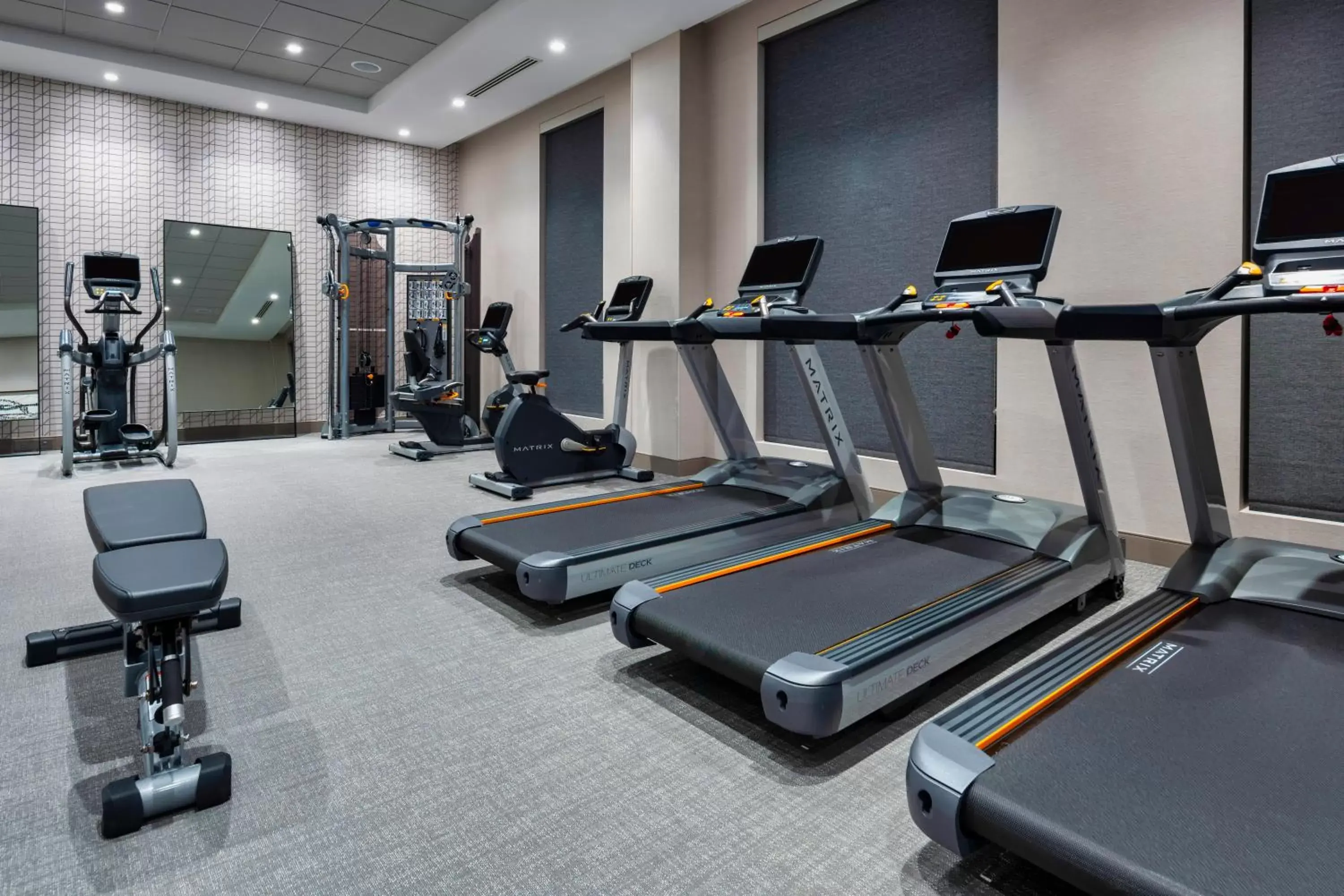 Spa and wellness centre/facilities, Fitness Center/Facilities in Holiday Inn Express - Boston Logan Airport - Revere, an IHG Hotel
