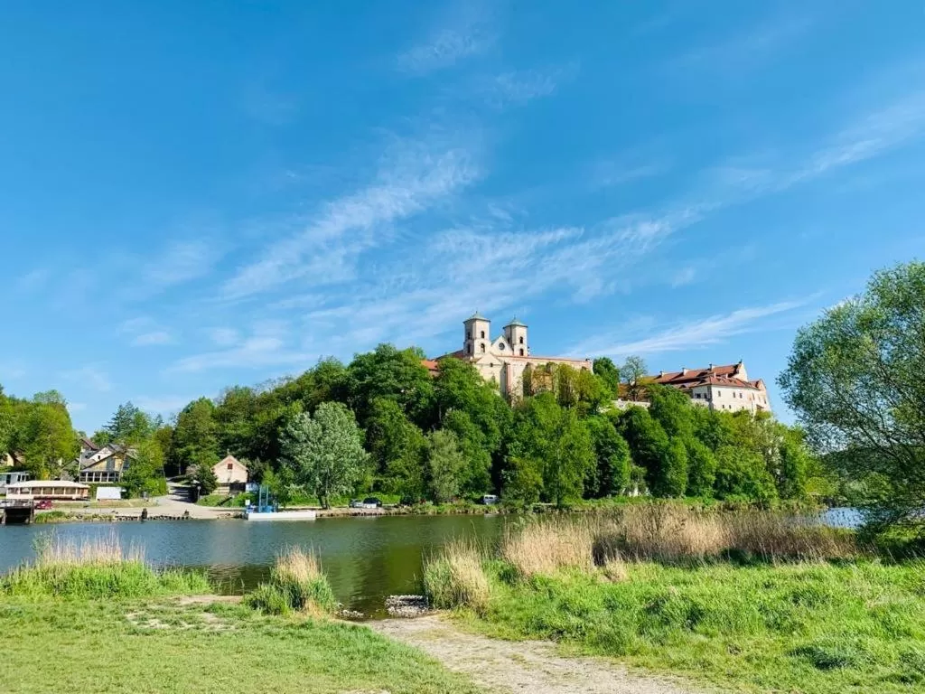 Pokoje w Starej Karczmie - by Upstairs