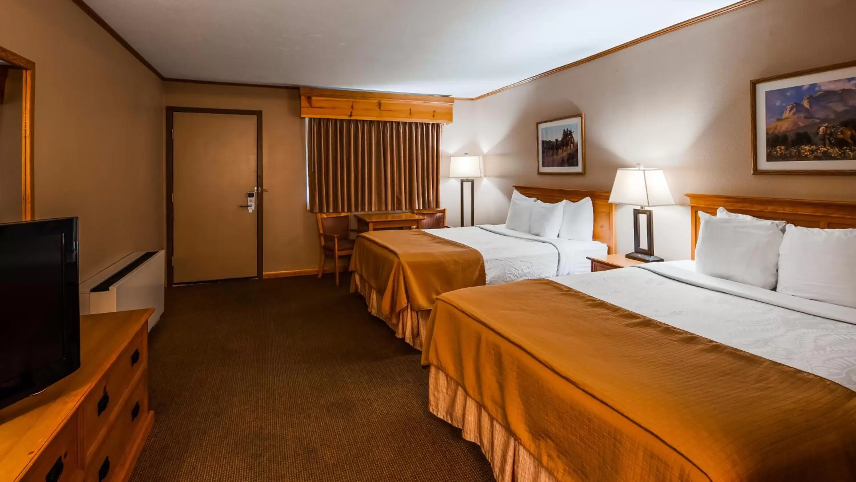 Bedroom in Deadwood Miners Hotel & Restaurant