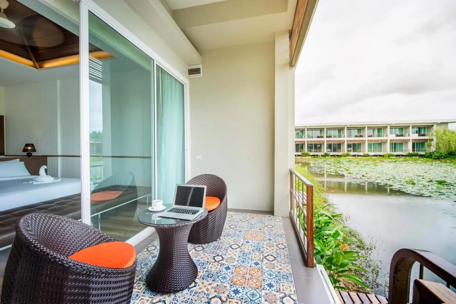 Balcony/Terrace in Baan Rim Ao