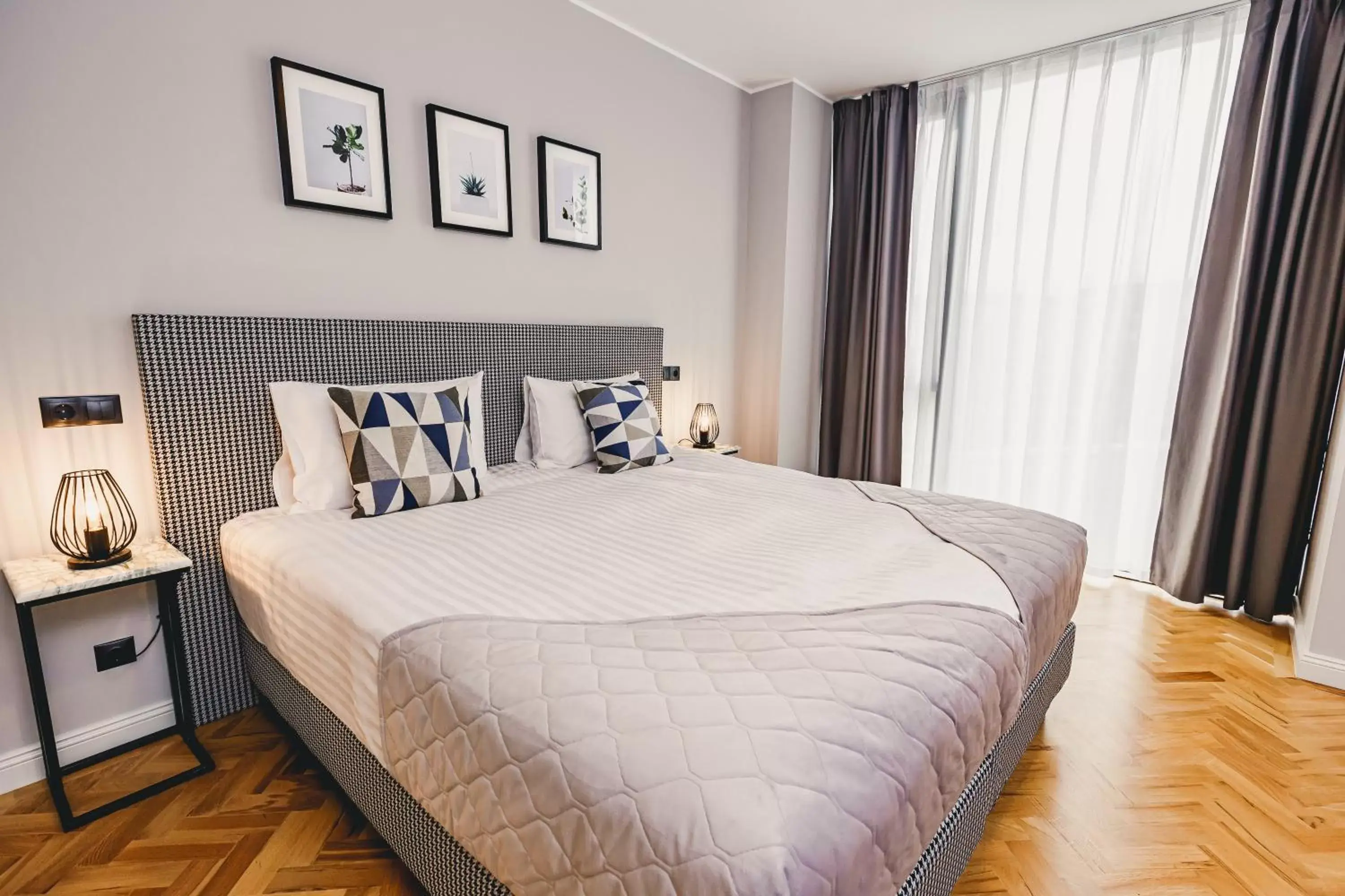 Bed in Hermanns Hotel & Spa Sibiu Bed in Hermanns Hotel & Spa Sibiu