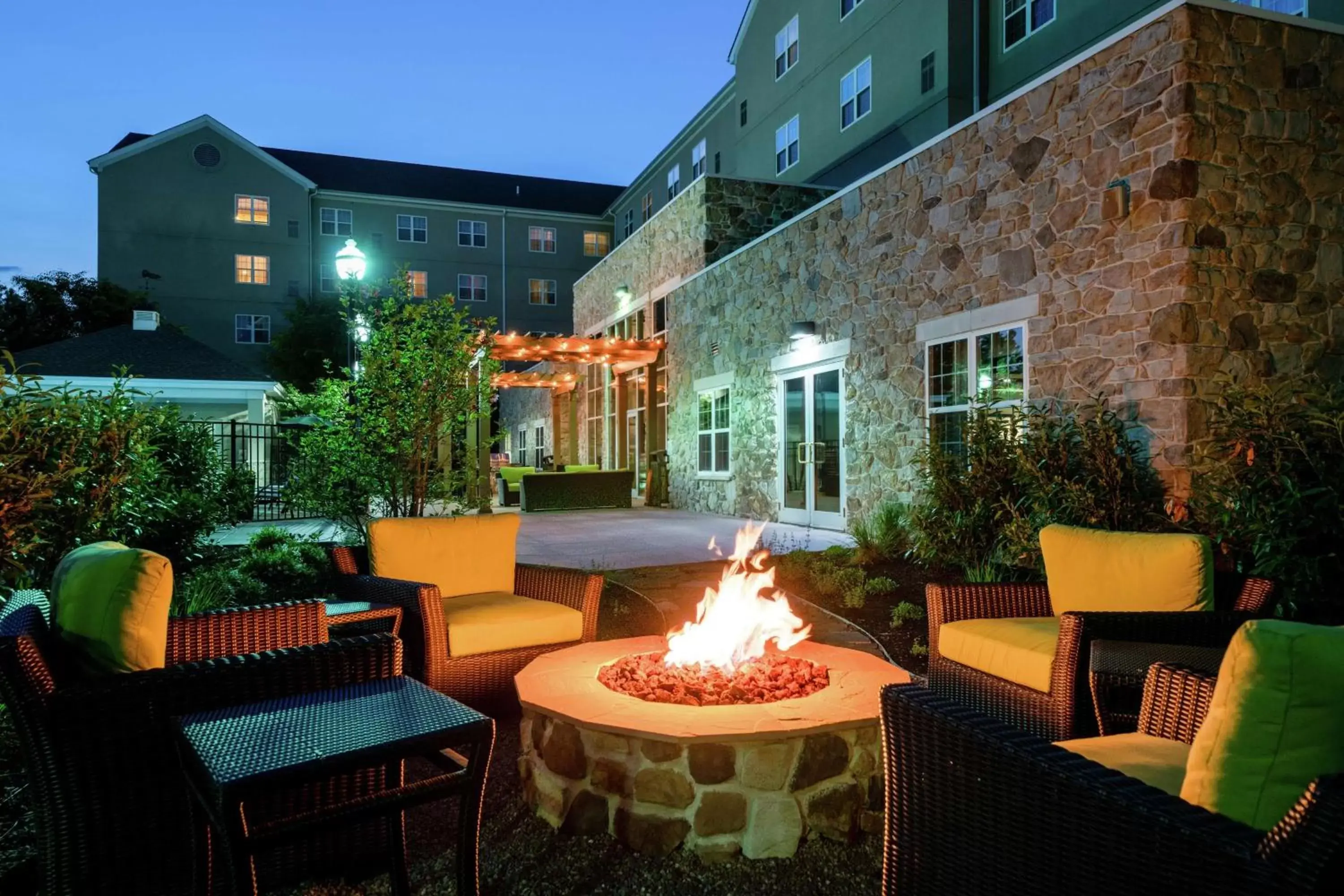 Patio in Homewood Suites by Hilton Philadelphia-Valley Forge