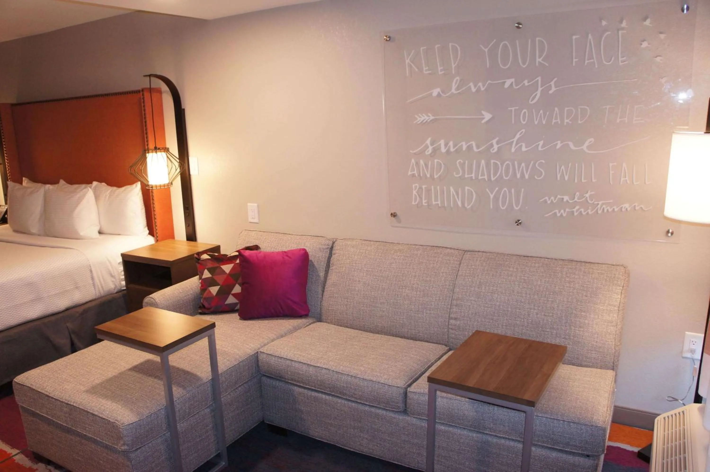 Photo of the whole room, Bed in La Quinta by Wyndham Perry