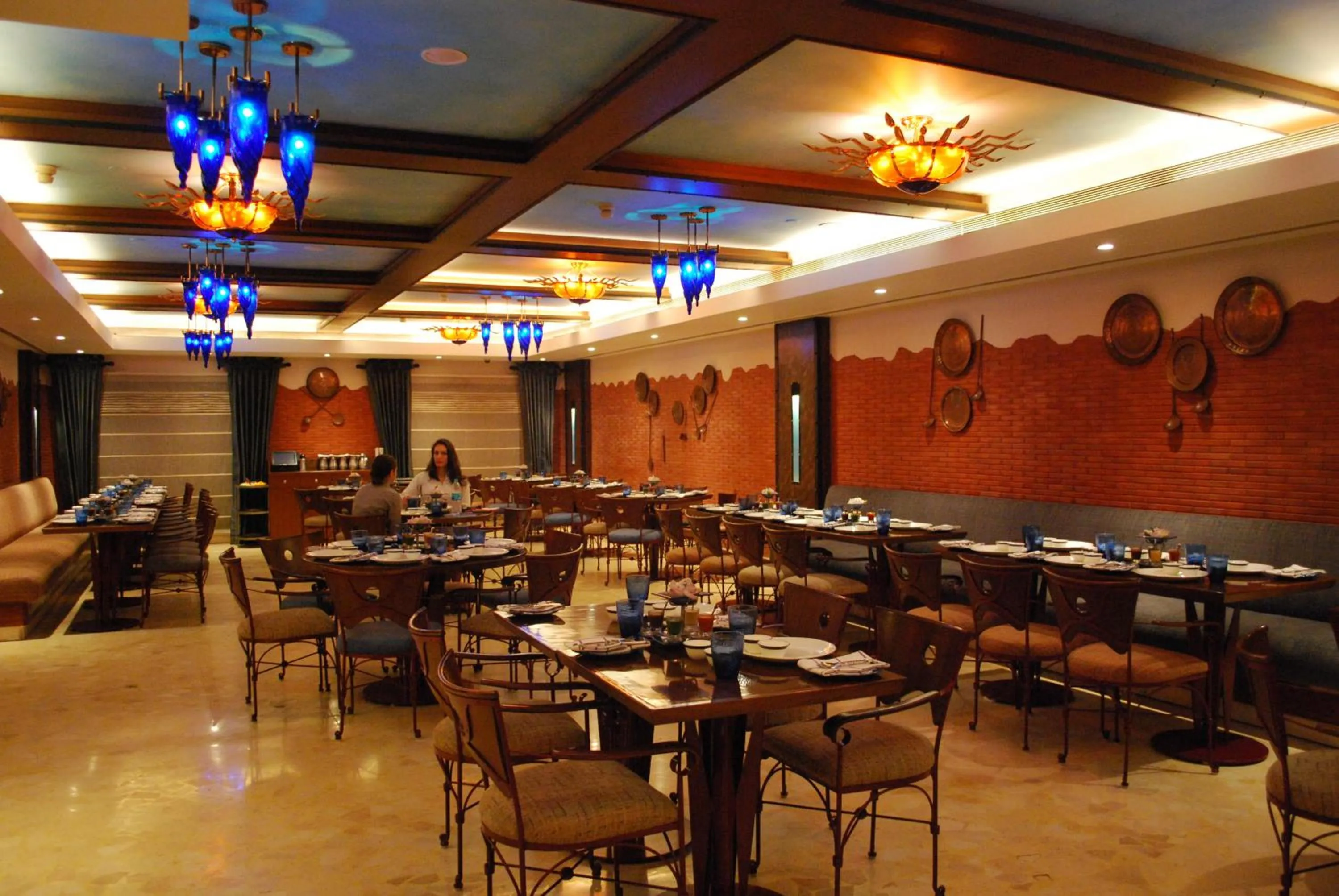 Restaurant/places to eat in Radisson Hotel Varanasi