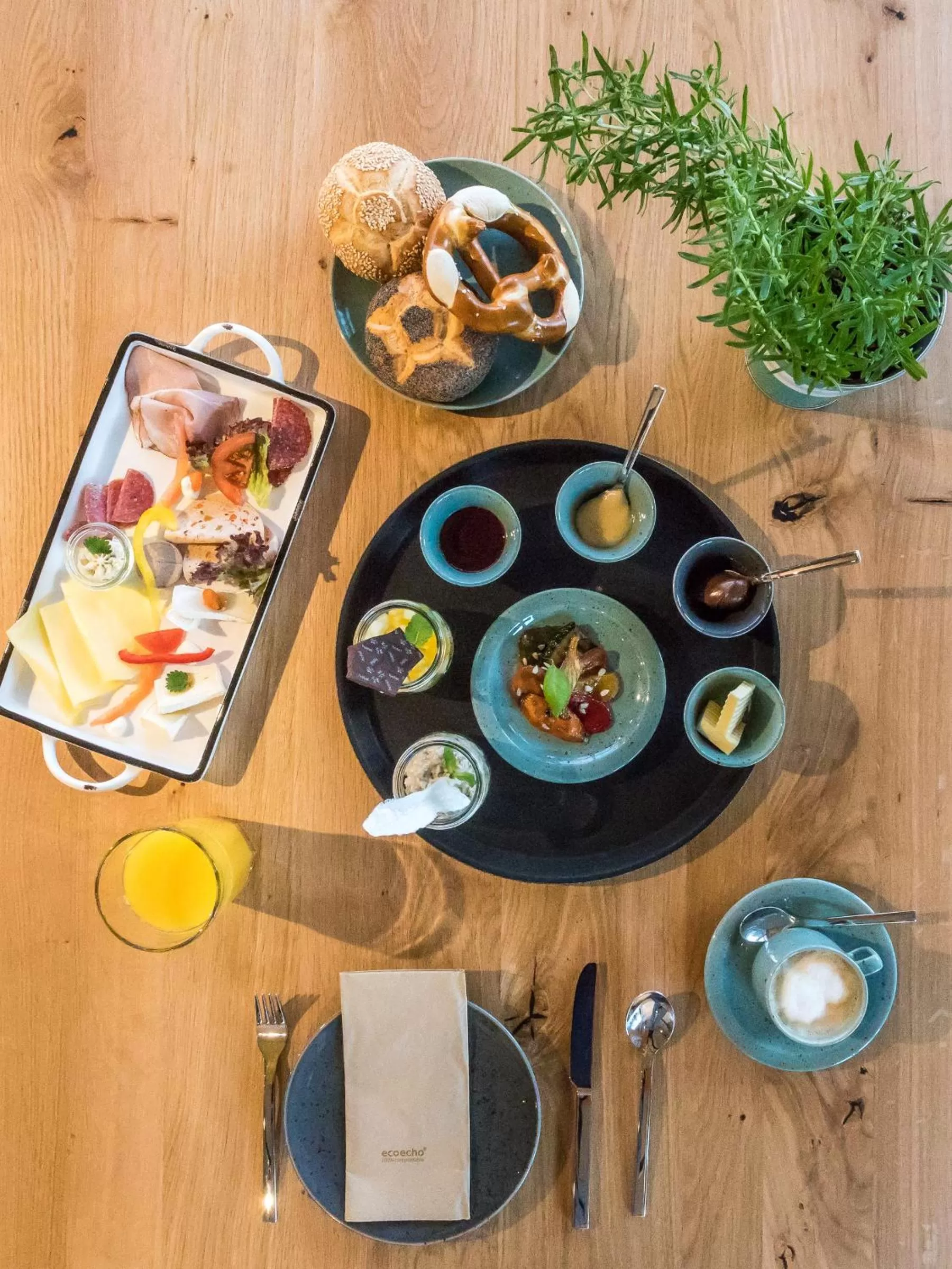 Food and drinks in Hotel einsmehr