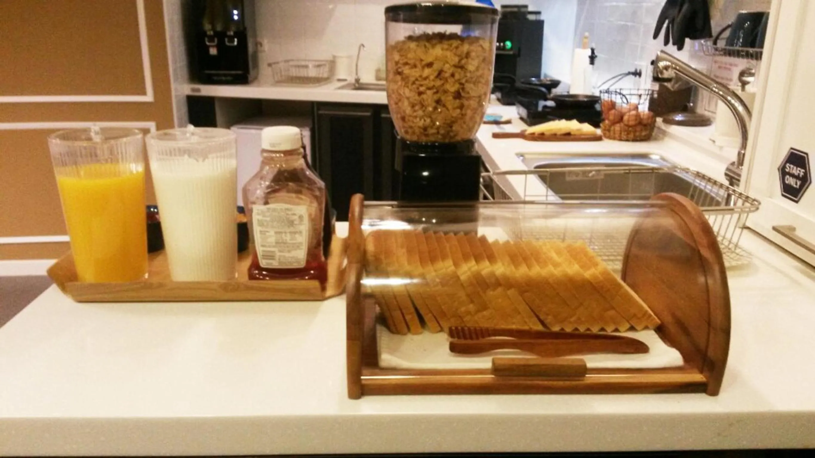 Kitchen or kitchenette in Blueboat Hostel Gyeongju