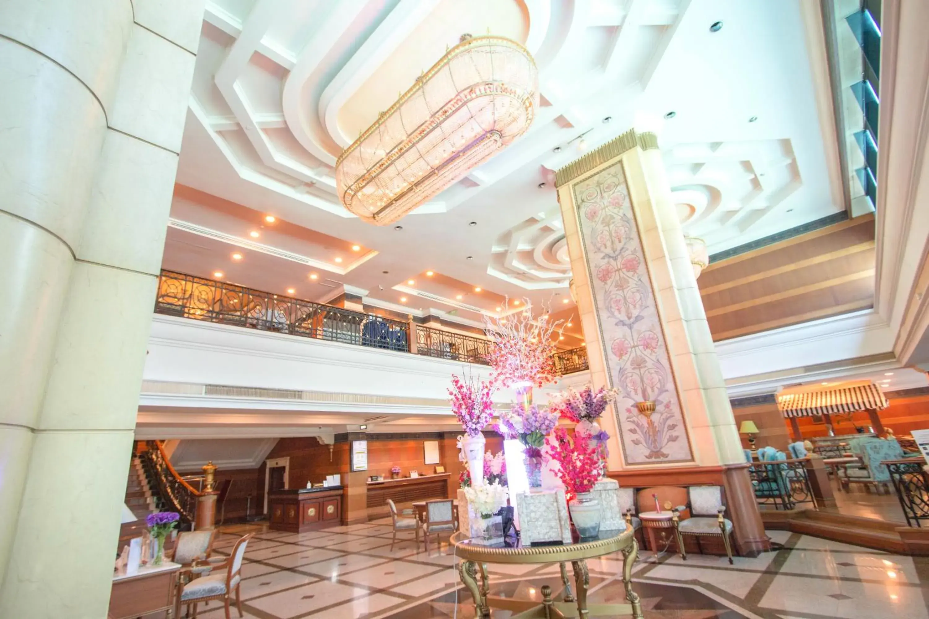 Lobby or reception, Lobby/Reception in Golden Tulip Sovereign Hotel Bangkok