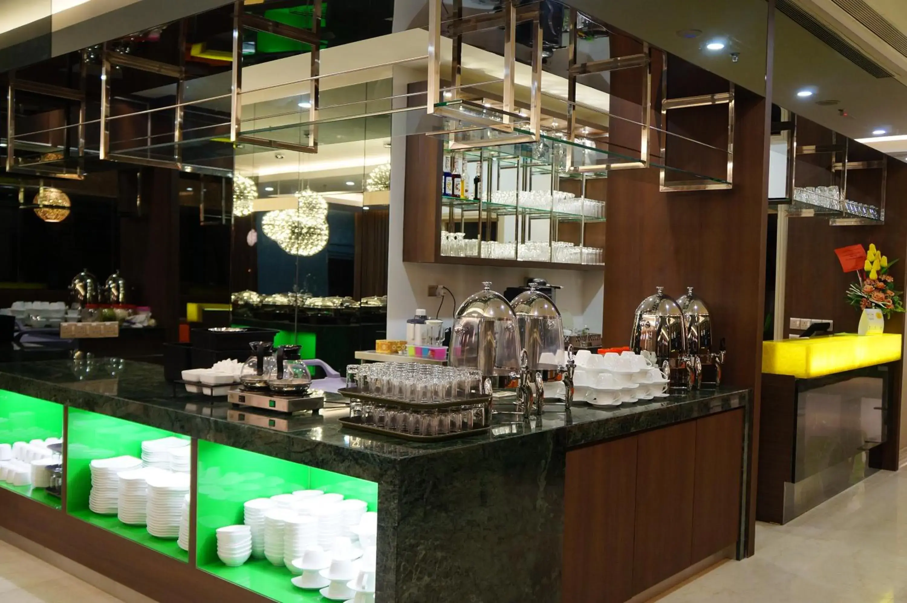 Food and drinks, Restaurant/Places to Eat in Greens Hotel & Suites