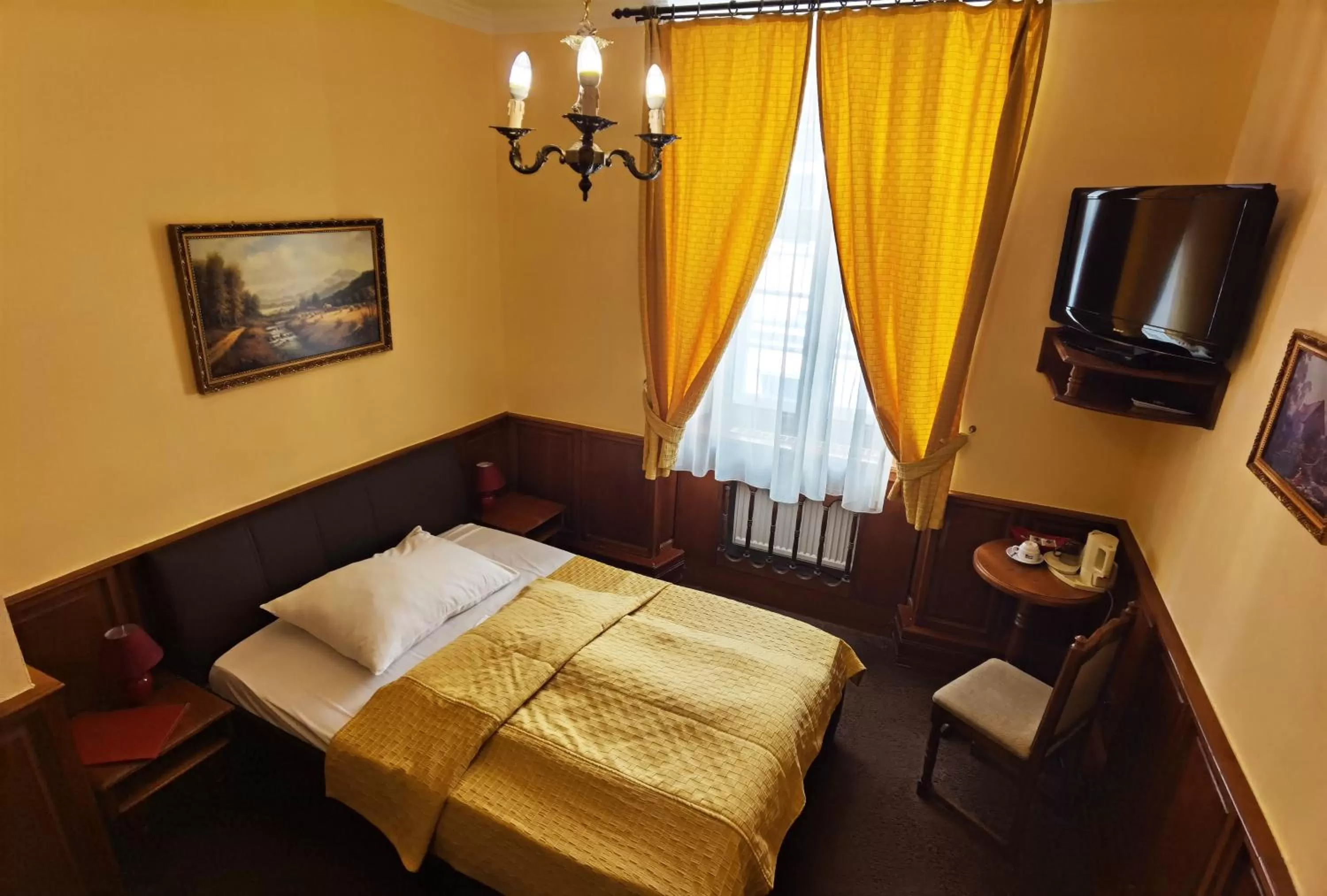 Bed in Betlem Club Hotel