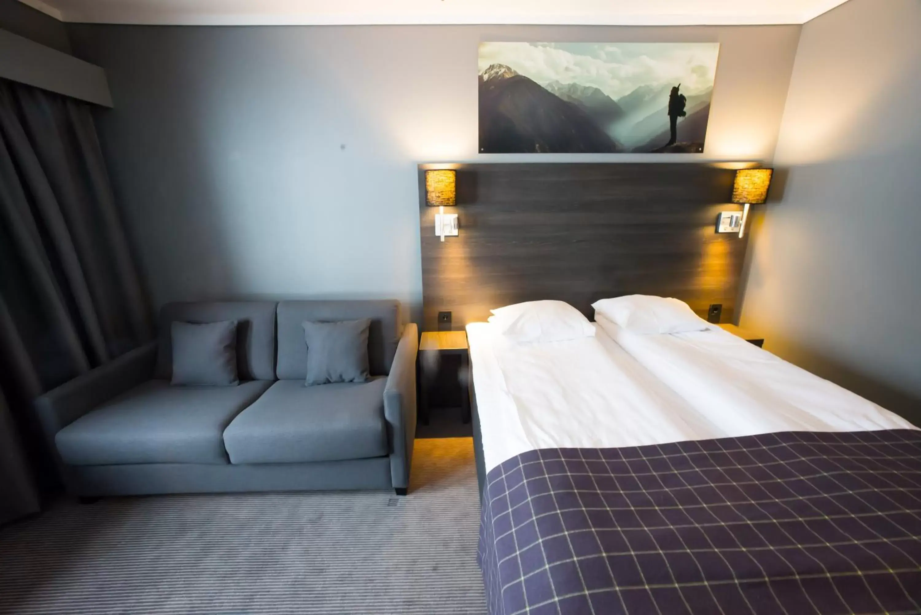 Photo of the whole room, Bed in Geilo Hotel