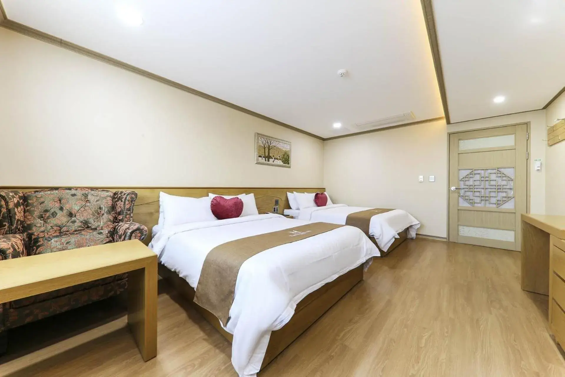 Bedroom, Bed in Nohyung Hotel